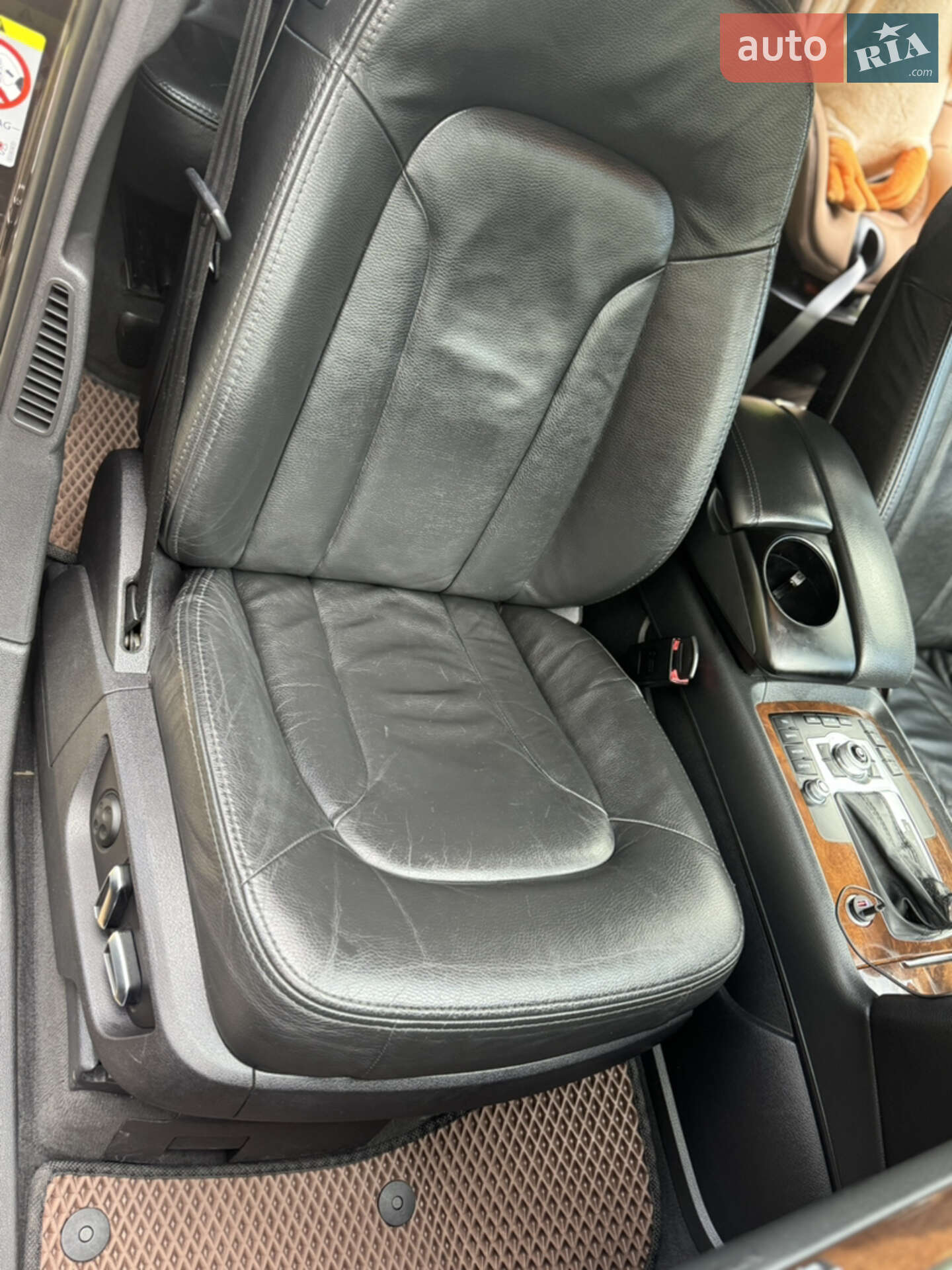 Audi Q7 2011 VIN WAUZZZ4L6BD040307 фото оголошення 34 з 53