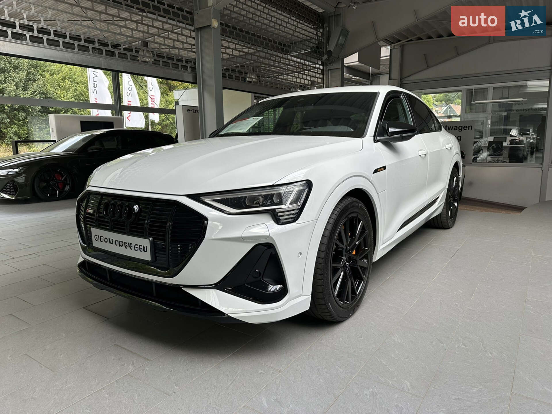 Audi e-tron Sportback 2022 VIN WAUZZZGE4NB029299 фото оголошення 18 з 21