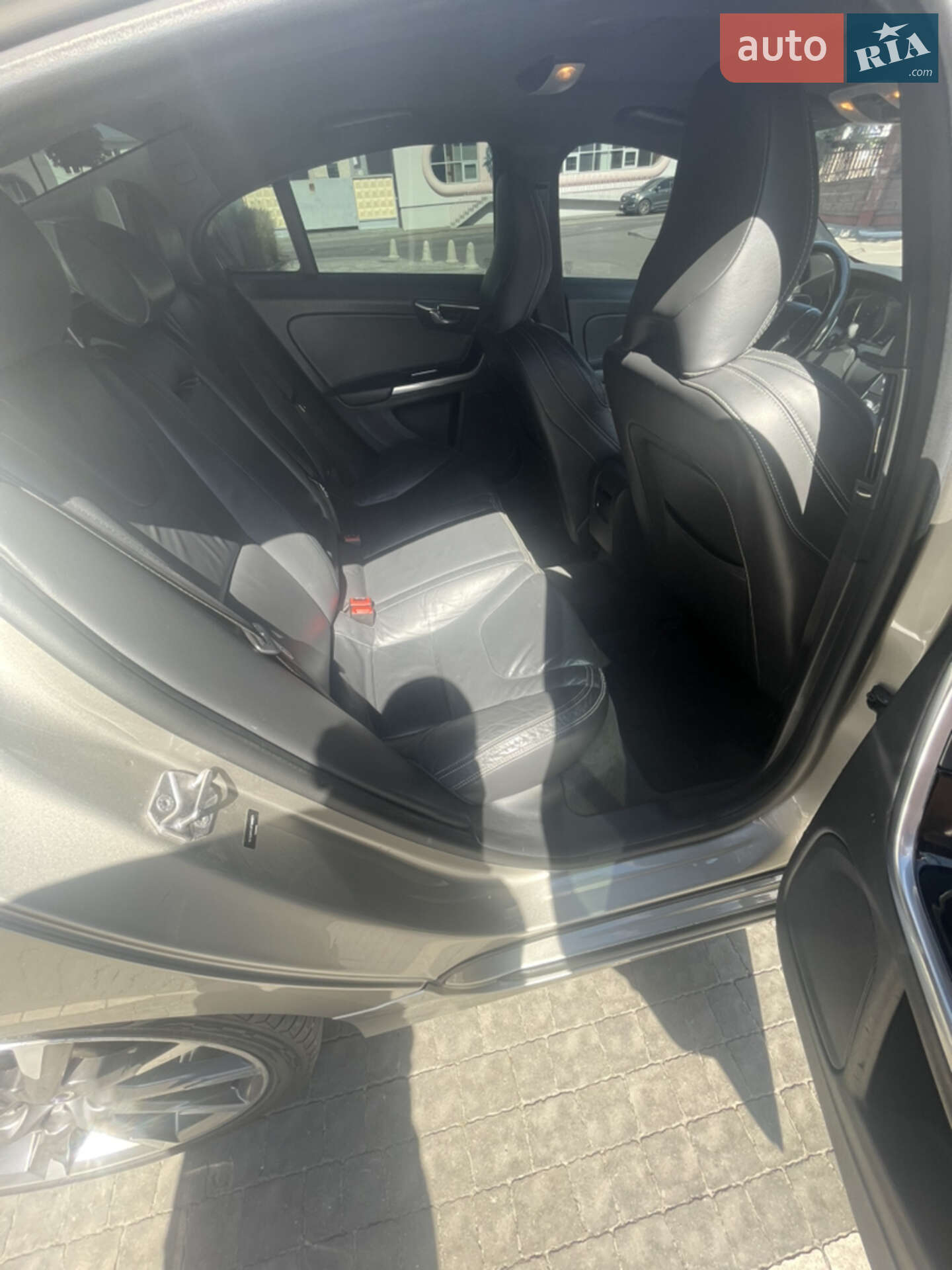 Volvo S60 2014 VIN YV140MFK4F1340671 фото оголошення 32 з 45