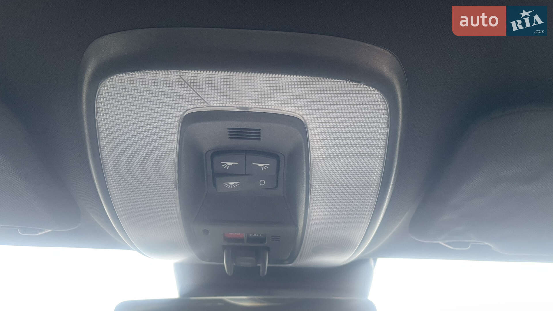 Volvo S60 2014 VIN YV140MFK4F1340671 фото оголошення 43 з 45