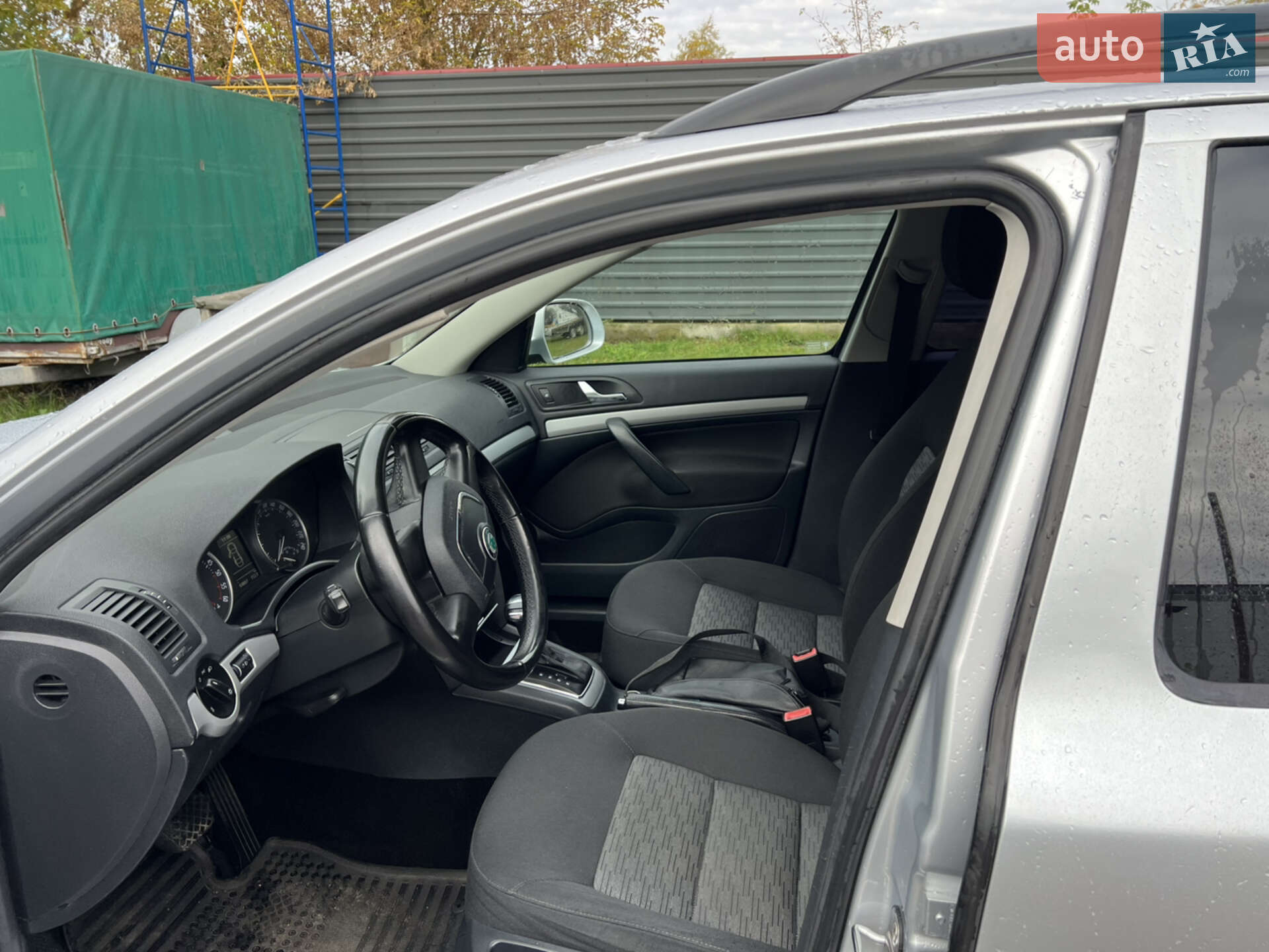 Skoda Octavia 2012 VIN TMBHT61Z0C2186108 фото оголошення 29 з 32