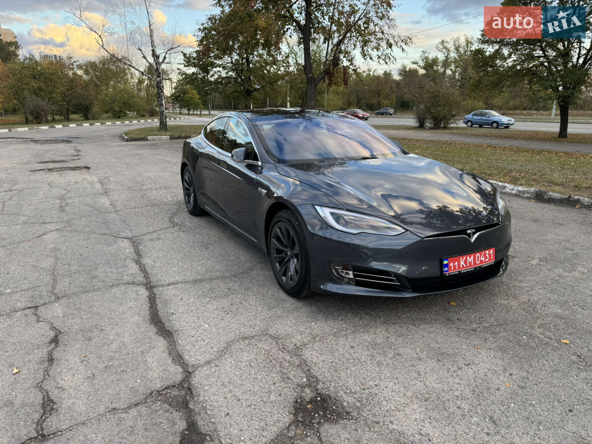 Tesla Model S 2020 VIN 5YJSA1E22LF369714 фото оголошення 13 з 50