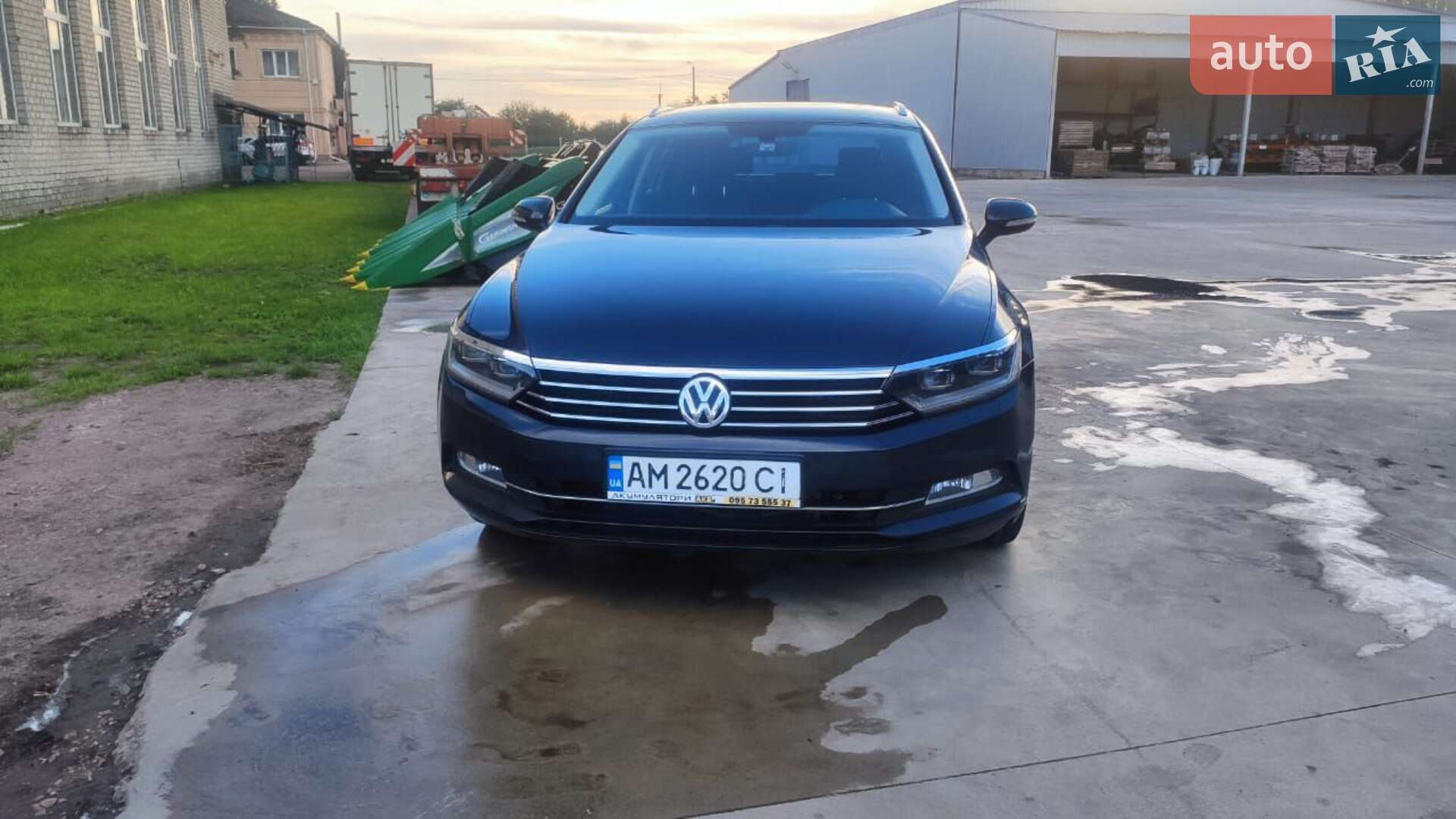 Volkswagen Passat 2015 VIN WVWZZZ3CZFE402130 фото оголошення 2 з 31