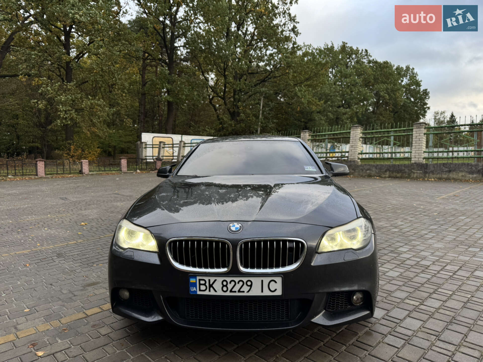 BMW 5 Series 2011 VIN WBAXH5C57CDW07888 фото оголошення 2 з 36