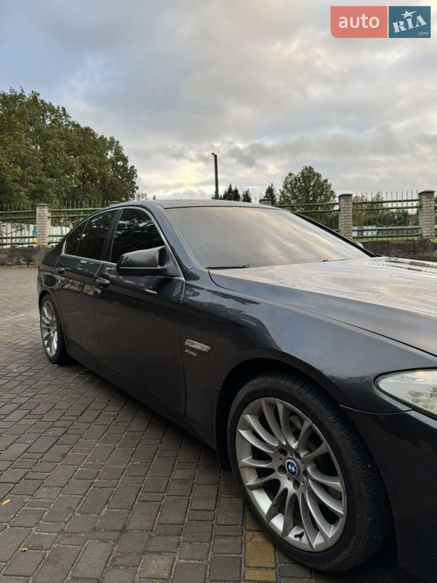 BMW 5 Series 2011 VIN WBAXH5C57CDW07888 фото оголошення 11 з 36