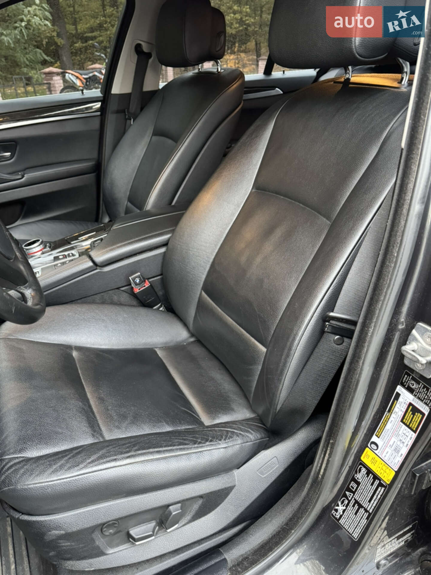 BMW 5 Series 2011 VIN WBAXH5C57CDW07888 фото оголошення 26 з 36