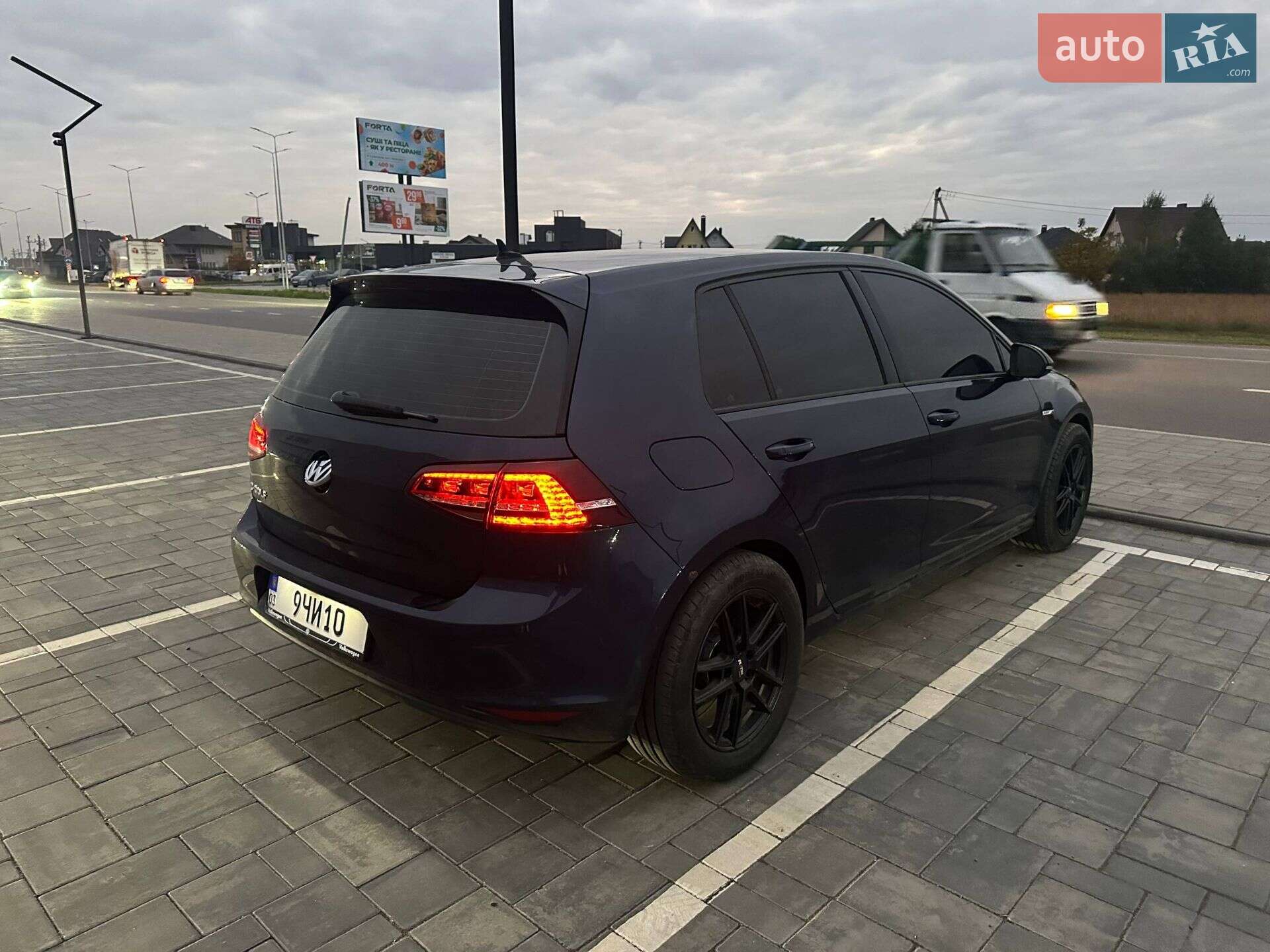 Volkswagen e-Golf 2014 VIN WVWZZZAUZFW900931 фото оголошення 7 з 11