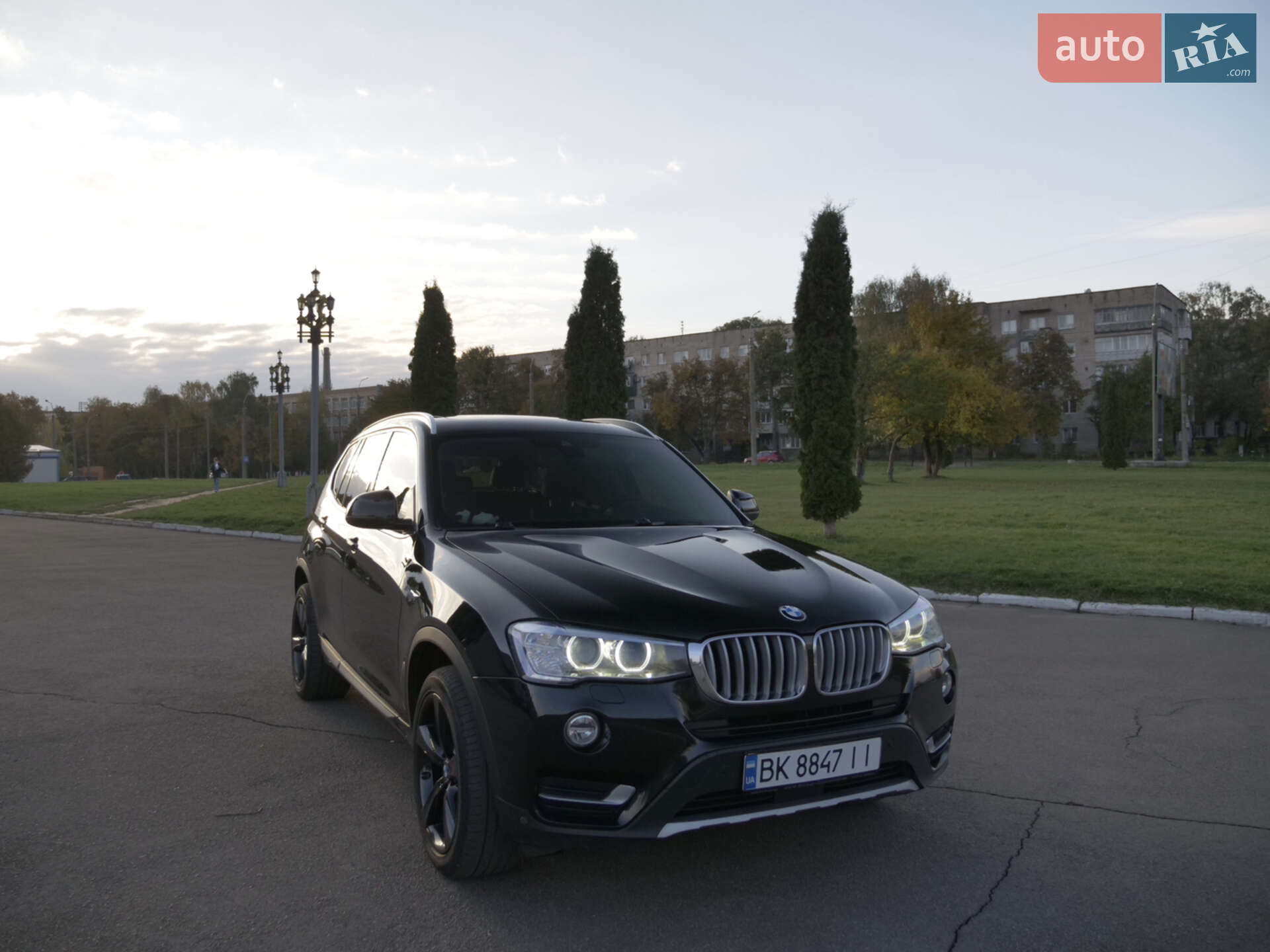 BMW X3 2017 VIN WBAWY510300E36663 фото оголошення 6 з 91