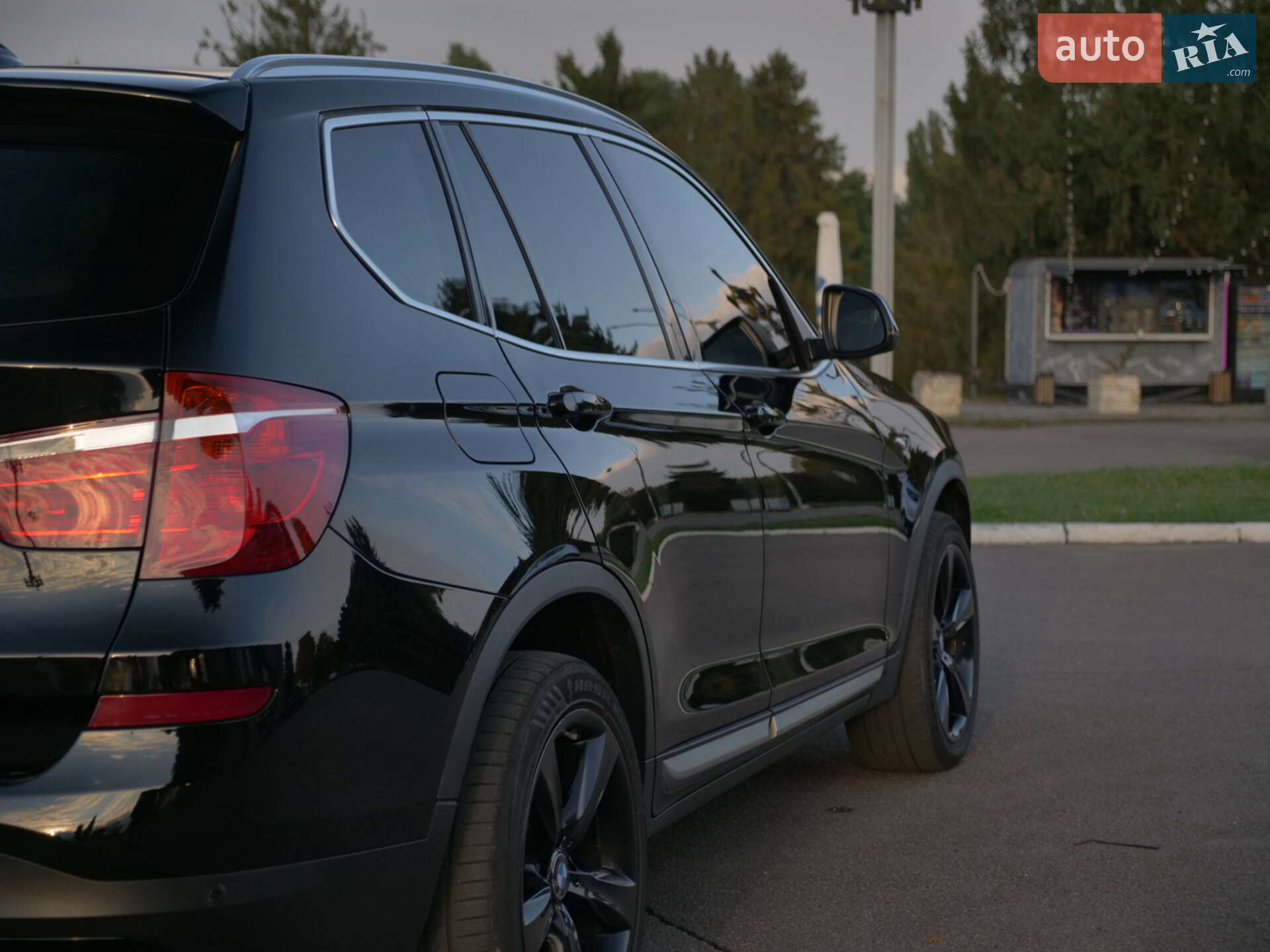 BMW X3 2017 VIN WBAWY510300E36663 фото оголошення 13 з 91