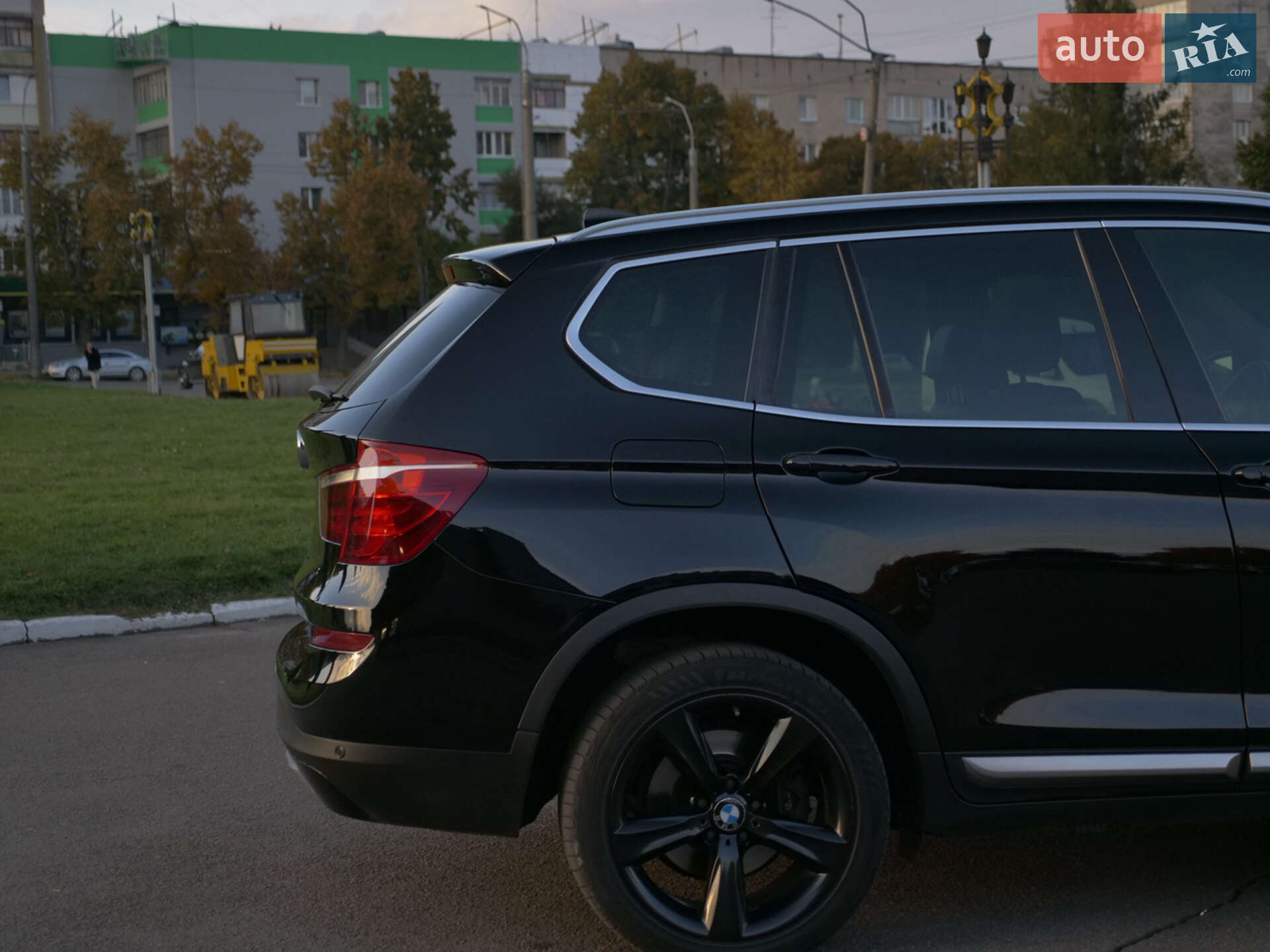 BMW X3 2017 VIN WBAWY510300E36663 фото оголошення 19 з 91