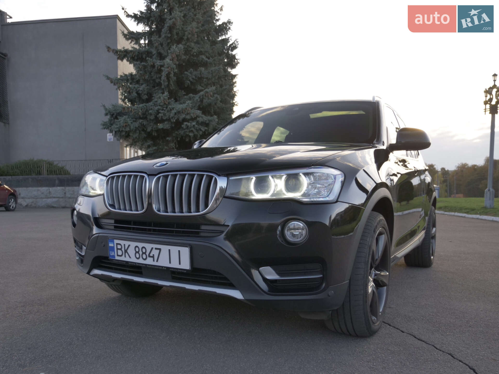 BMW X3 2017 VIN WBAWY510300E36663 фото оголошення 31 з 91