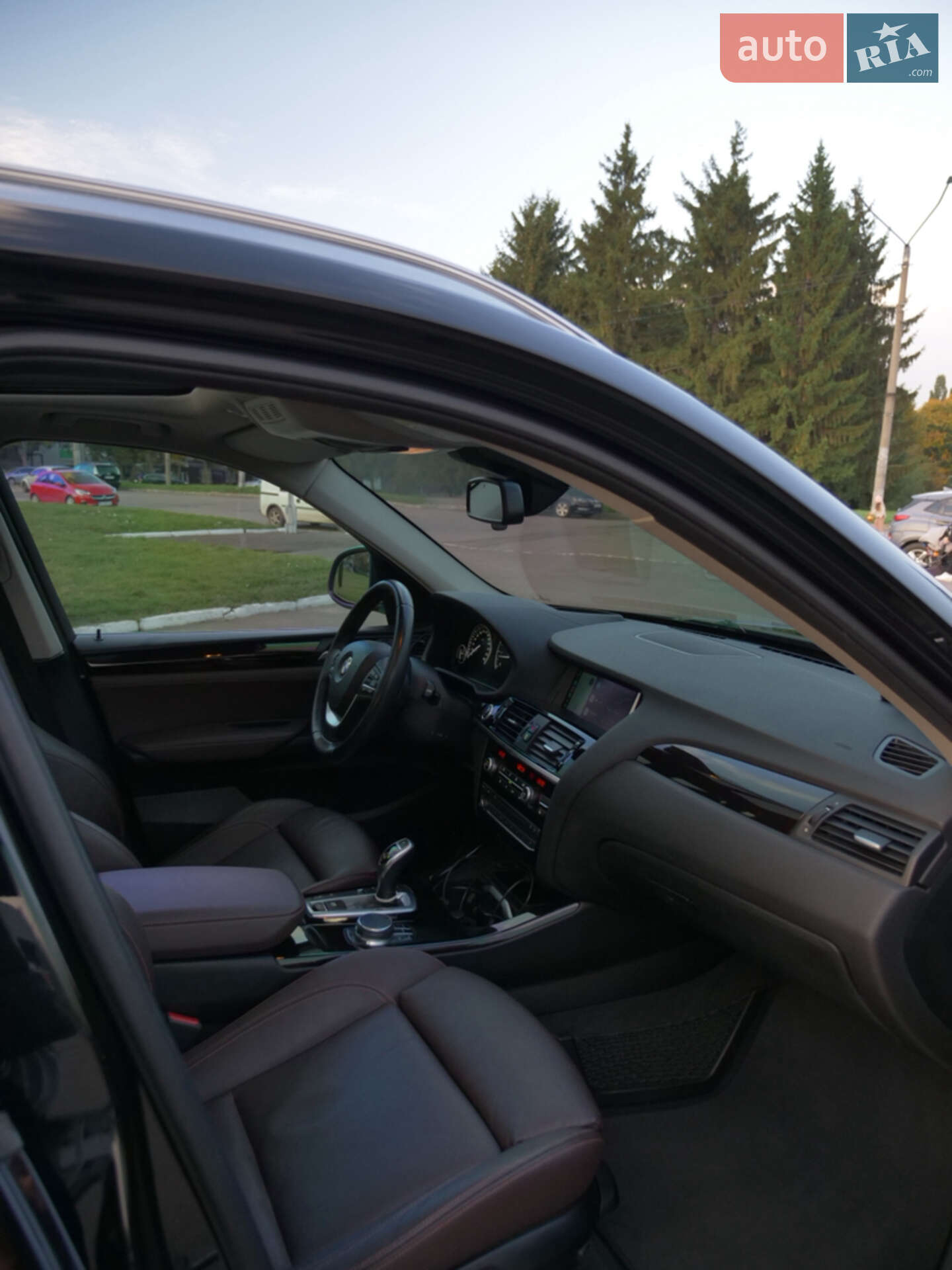 BMW X3 2017 VIN WBAWY510300E36663 фото оголошення 46 з 91