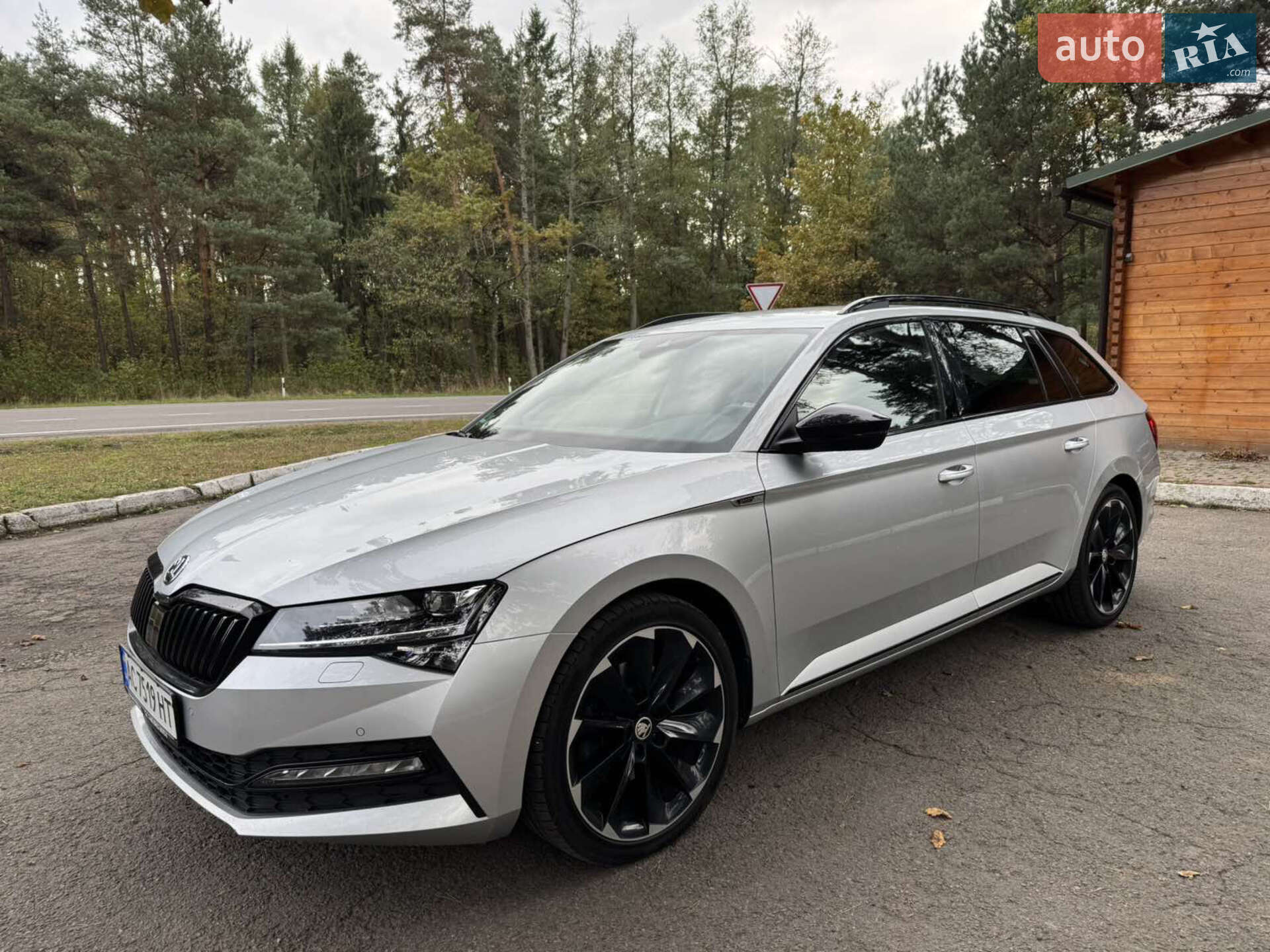 Skoda Superb 2020 VIN TMBJR7NP7M7023183 фото оголошення 2 з 21