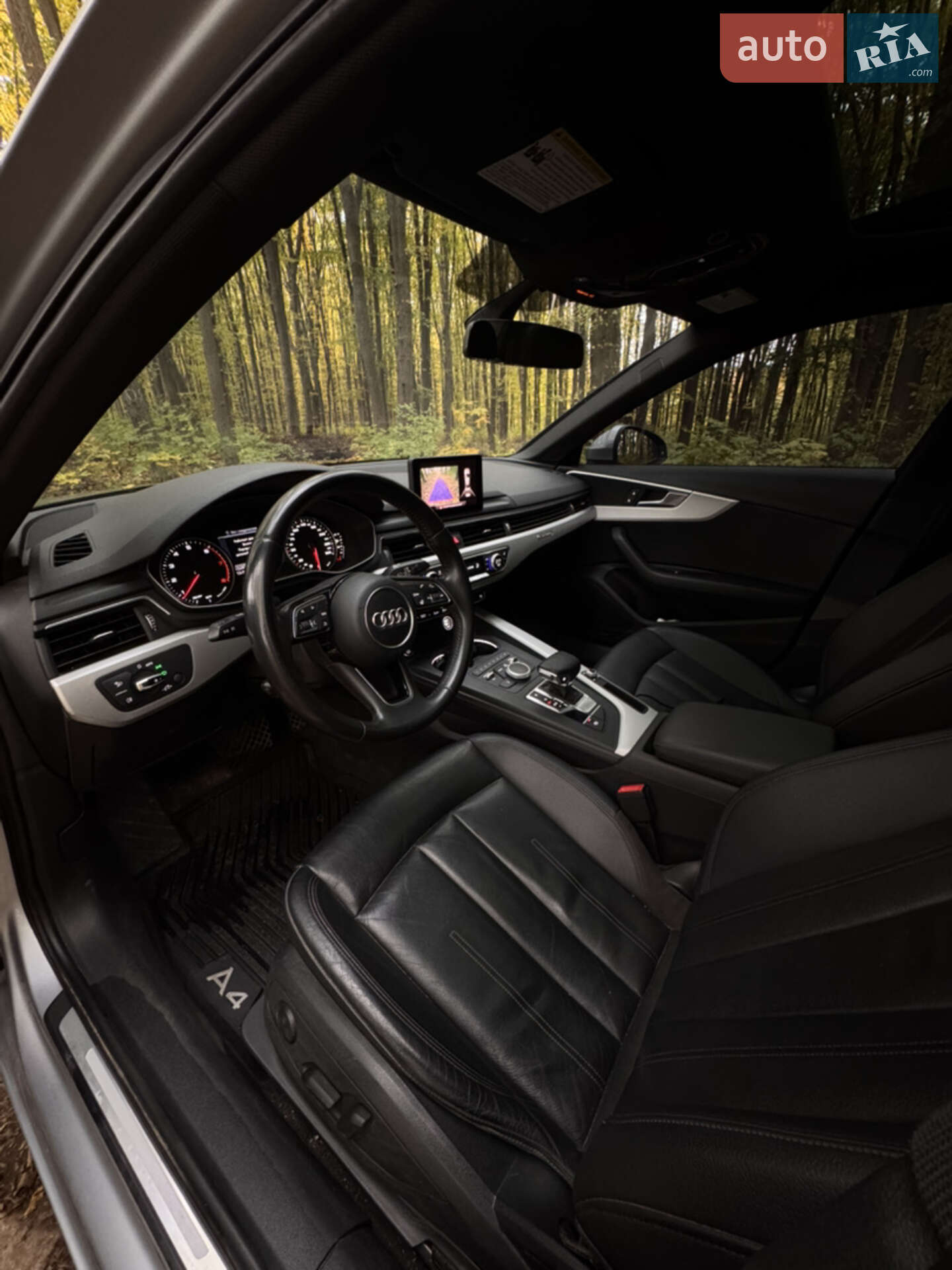 Audi A4 2016 VIN WAUANAF46HN006631 фото оголошення 16 з 21