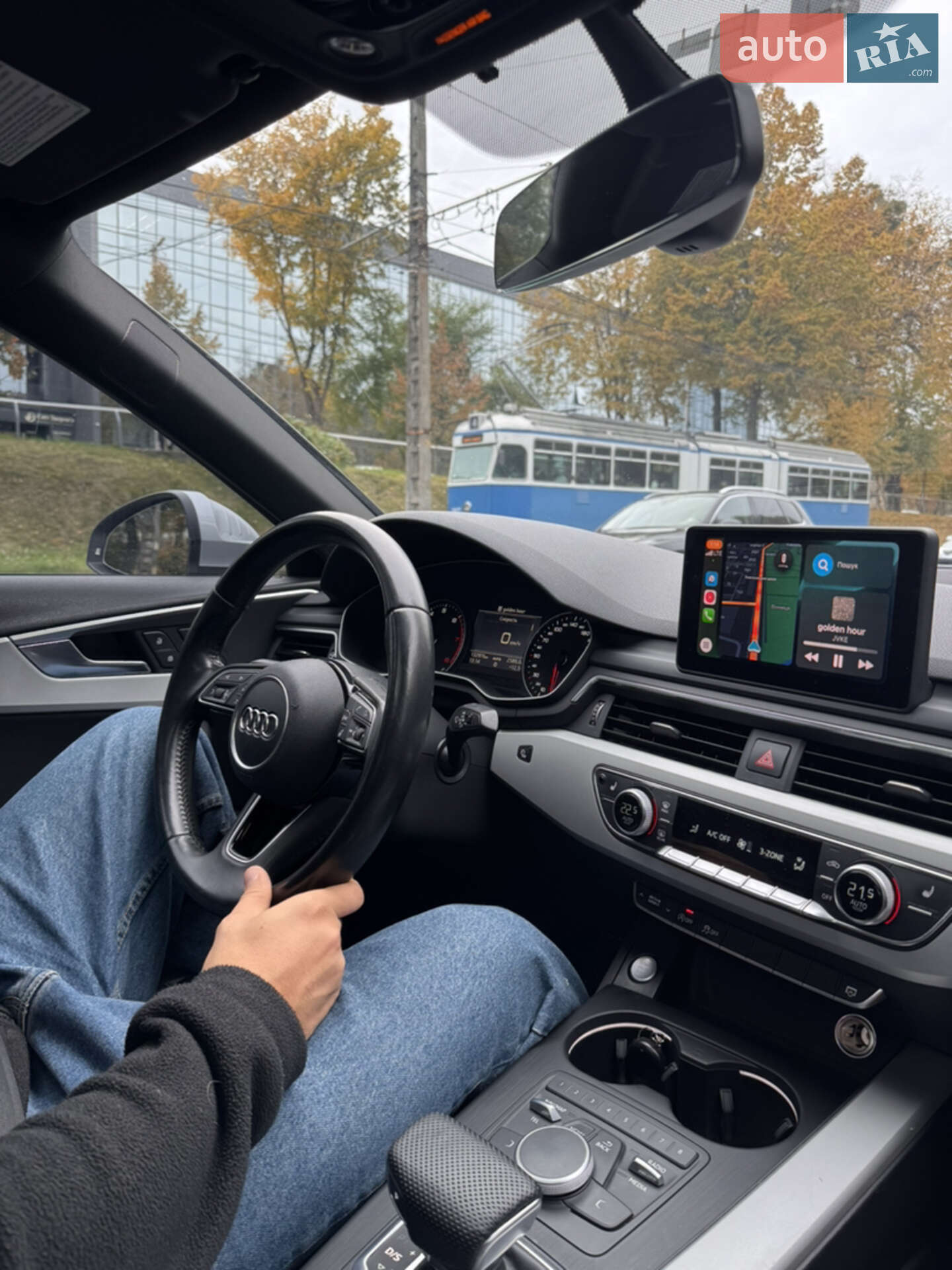Audi A4 2016 VIN WAUANAF46HN006631 фото оголошення 15 з 21