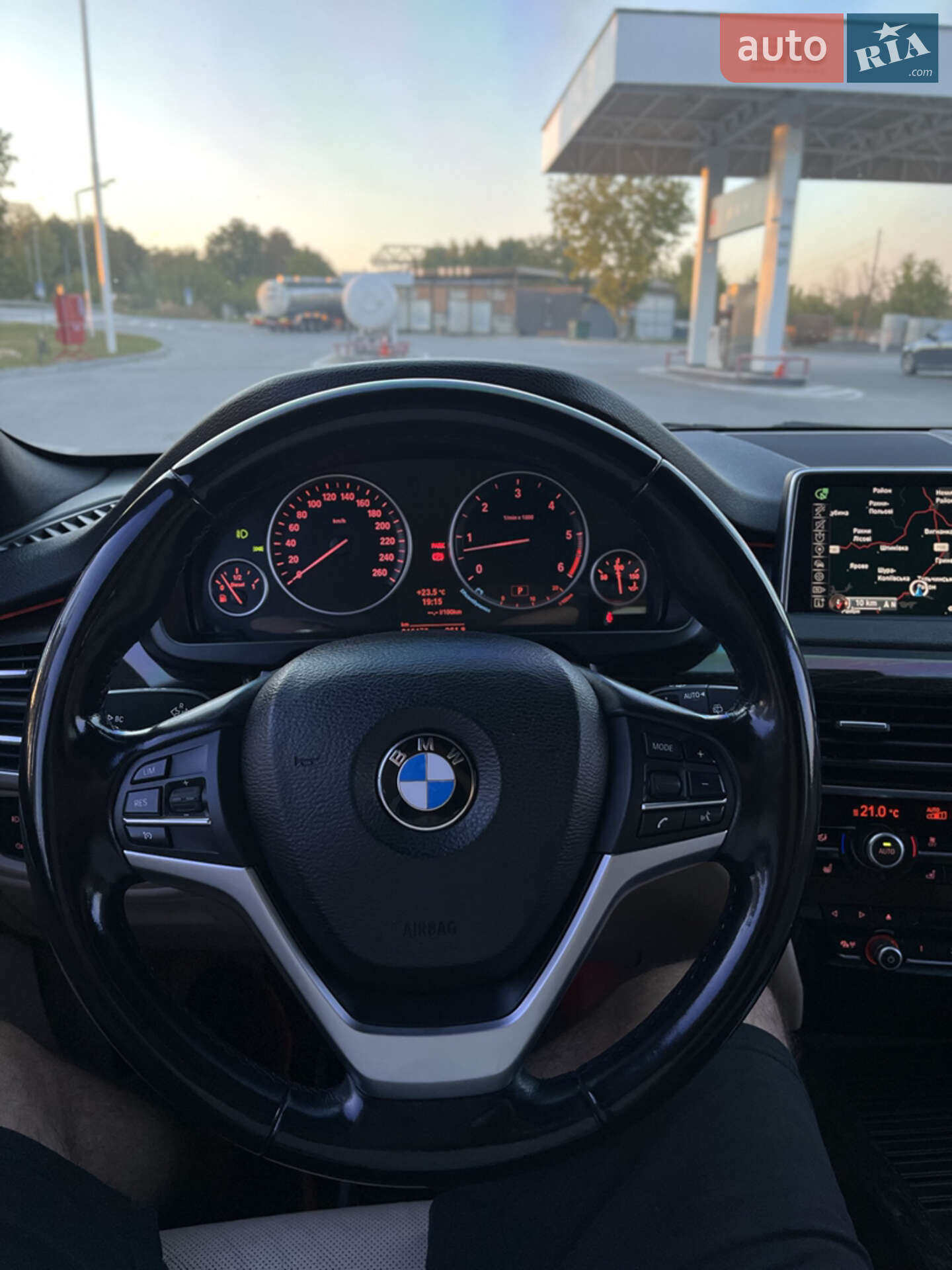BMW X5 2013 VIN WBAKS410400C36014 фото оголошення 19 з 27