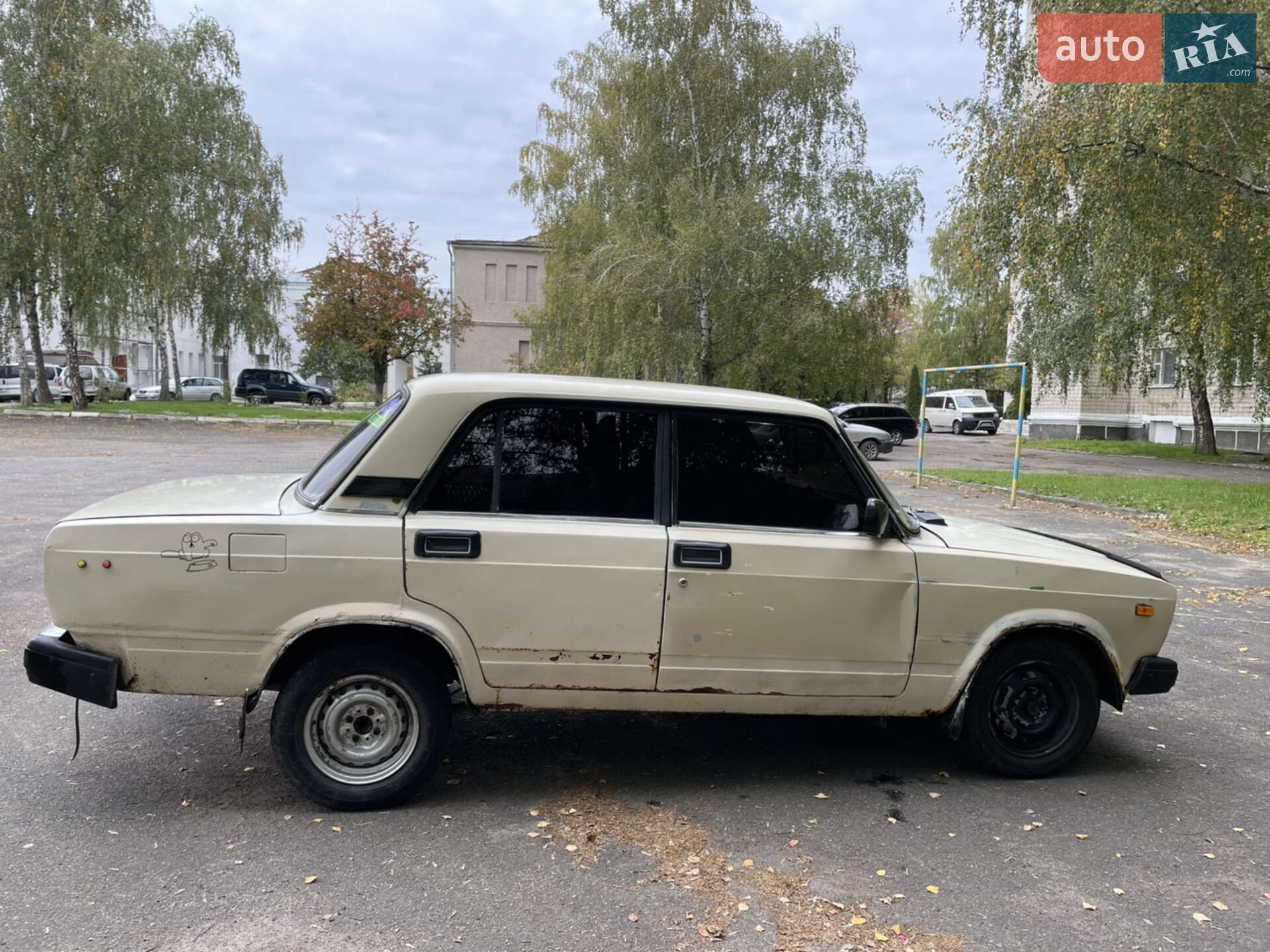ВАЗ / Lada 2107 1986 VIN XTA210700G0202562 фото оголошення 5 з 16
