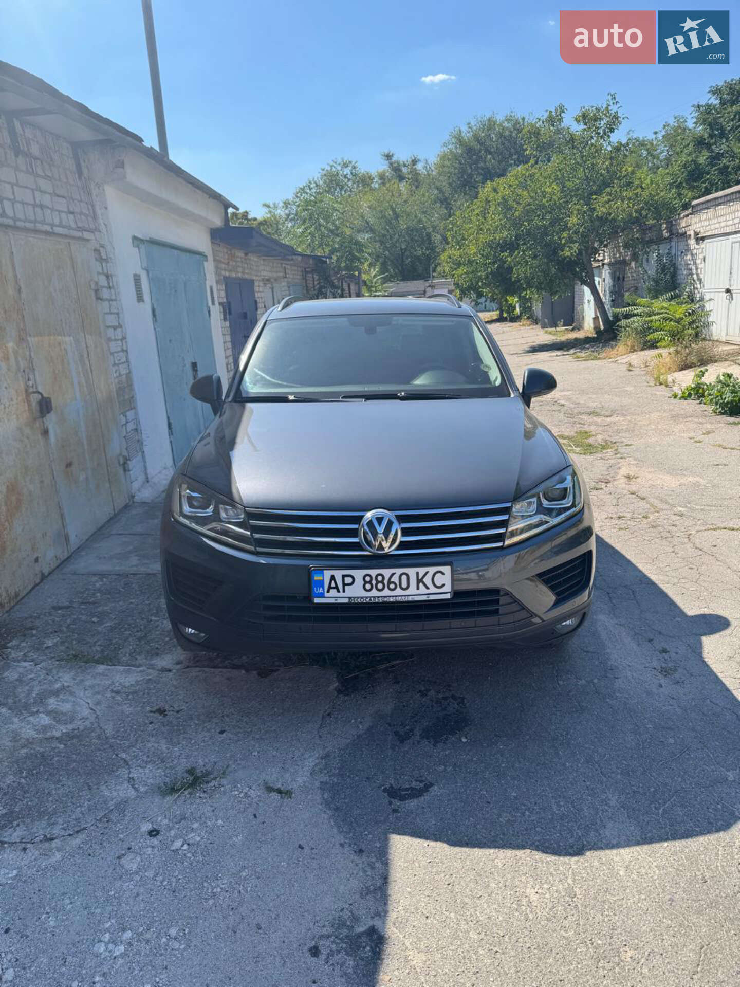 Volkswagen Touareg 2015 VIN WVGZZZ7PZGD014962 фото оголошення 2 з 8