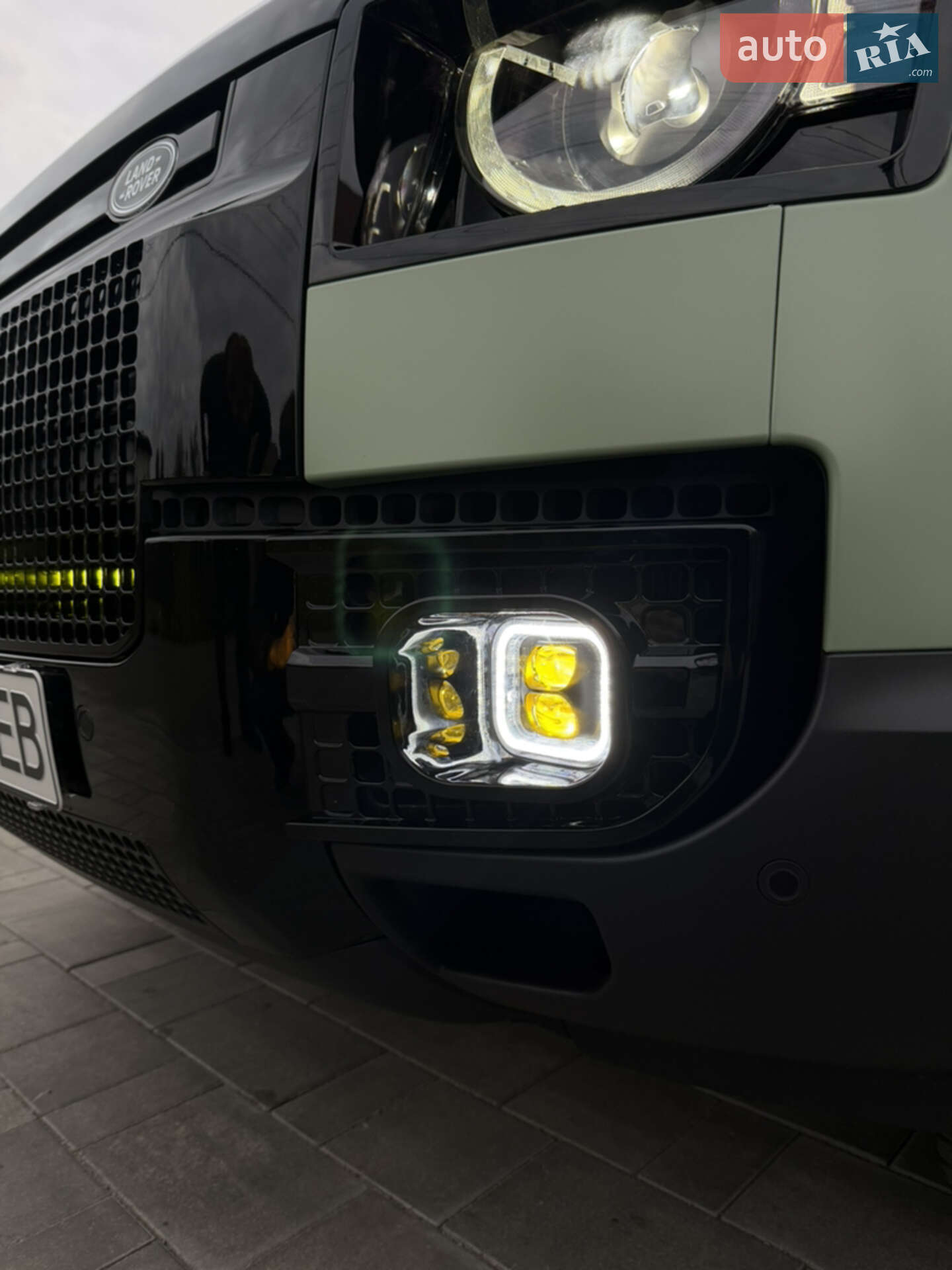Land Rover Defender 2023 VIN SALEA7BW6P2221512 фото оголошення 7 з 29