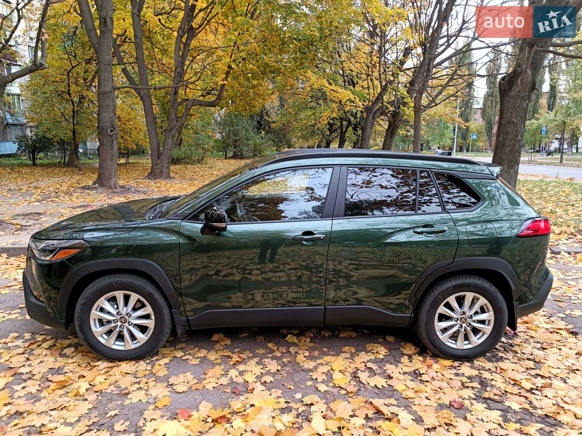 Toyota Corolla Cross 2024 VIN 7MUBAABG4SV120444 фото оголошення 5 з 21