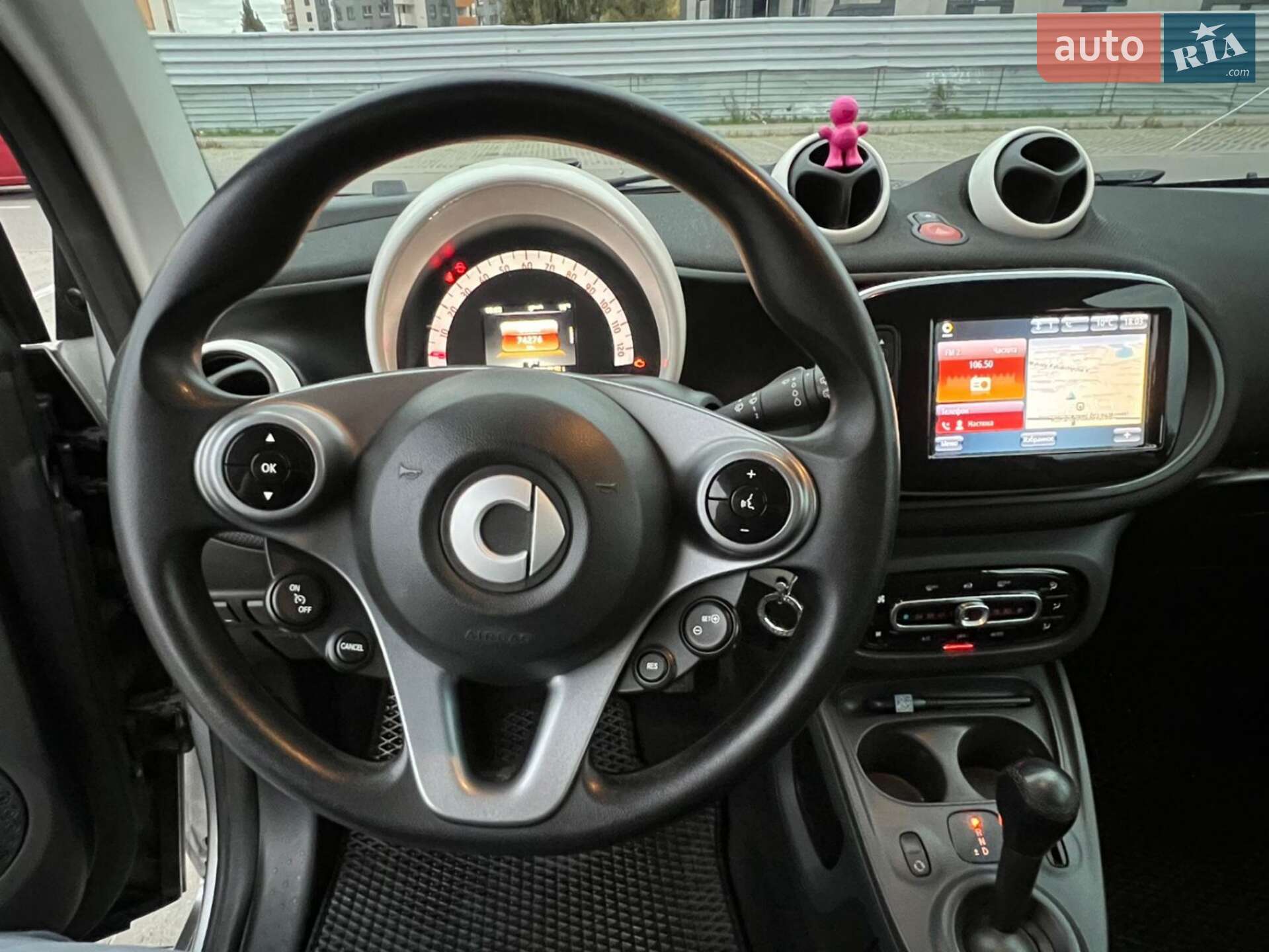 Smart Fortwo 2016 VIN WMEFJ5DA7GK127609 фото оголошення 2 з 15