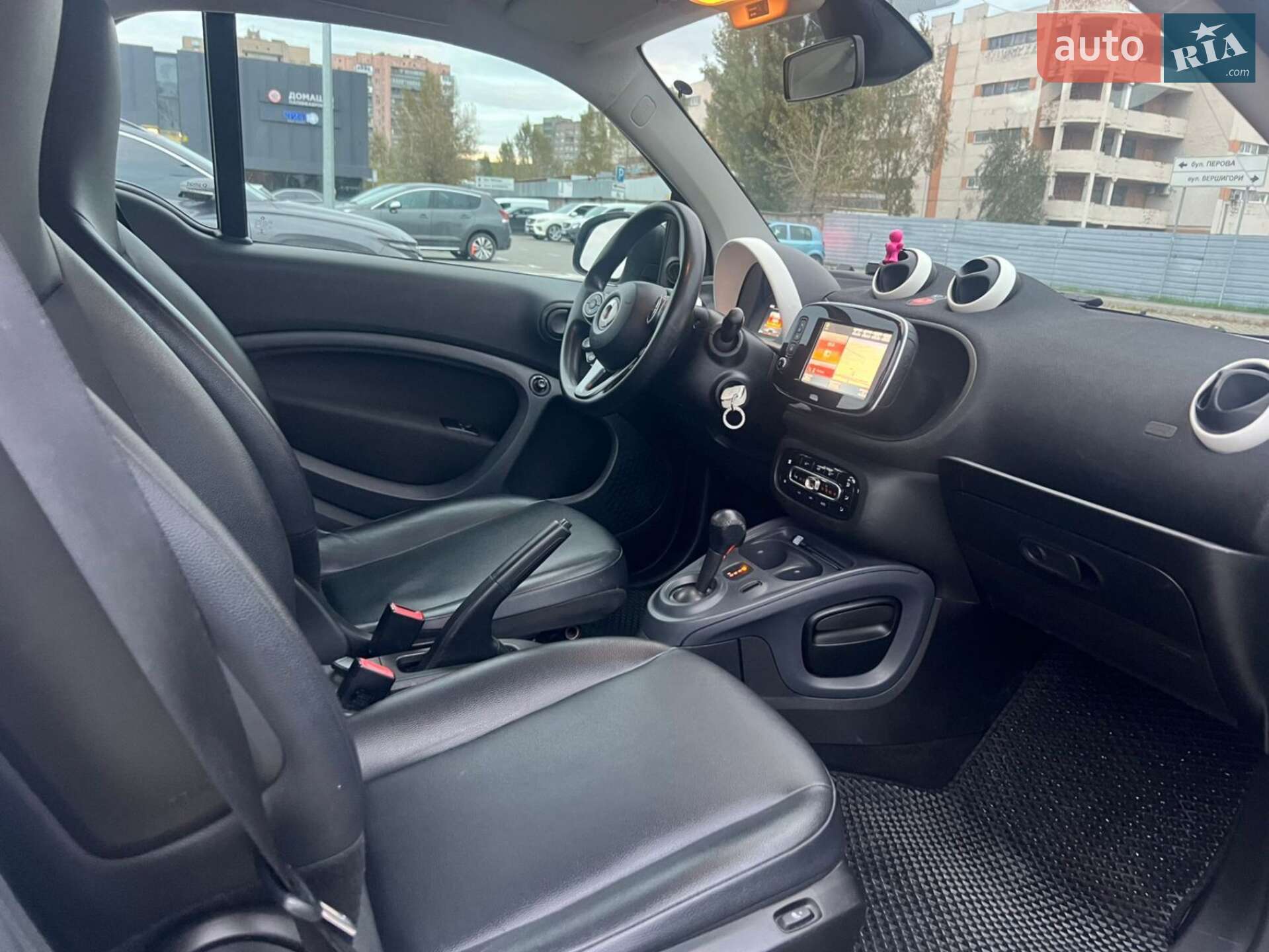 Smart Fortwo 2016 VIN WMEFJ5DA7GK127609 фото оголошення 4 з 15