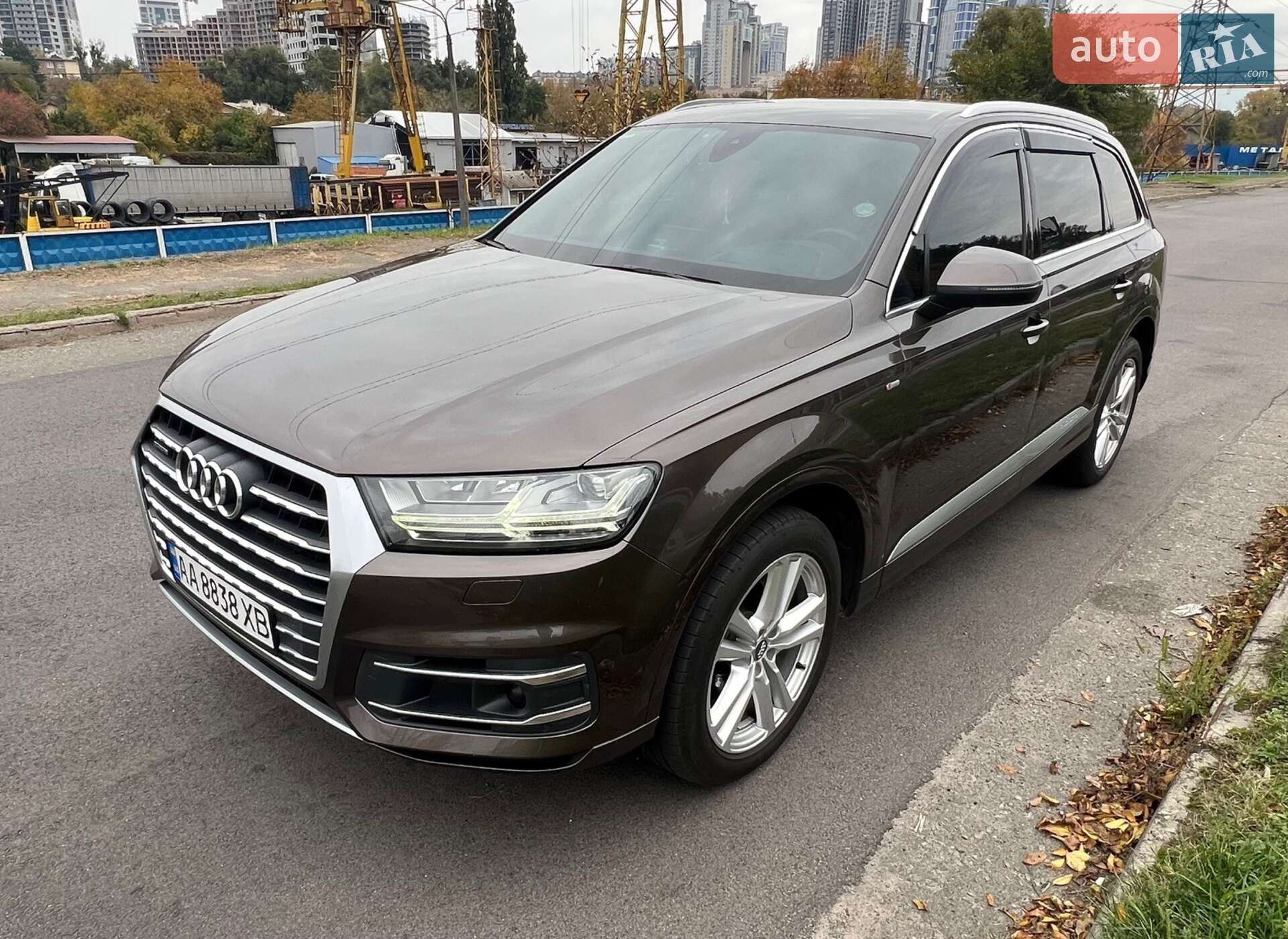 Audi Q7 2016 VIN WAUZZZ4M5GD063013 фото оголошення 4 з 16
