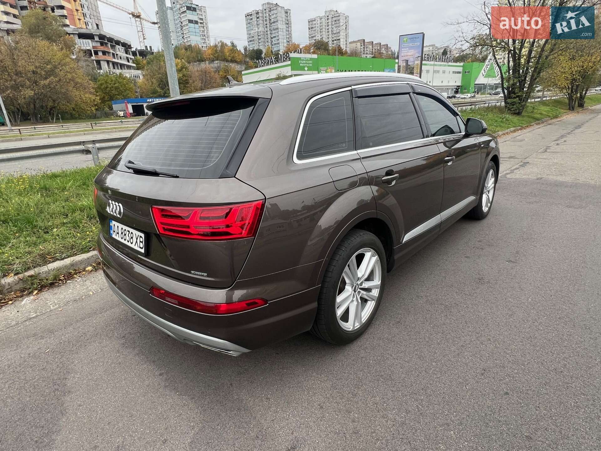 Audi Q7 2016 VIN WAUZZZ4M5GD063013 фото оголошення 7 з 16