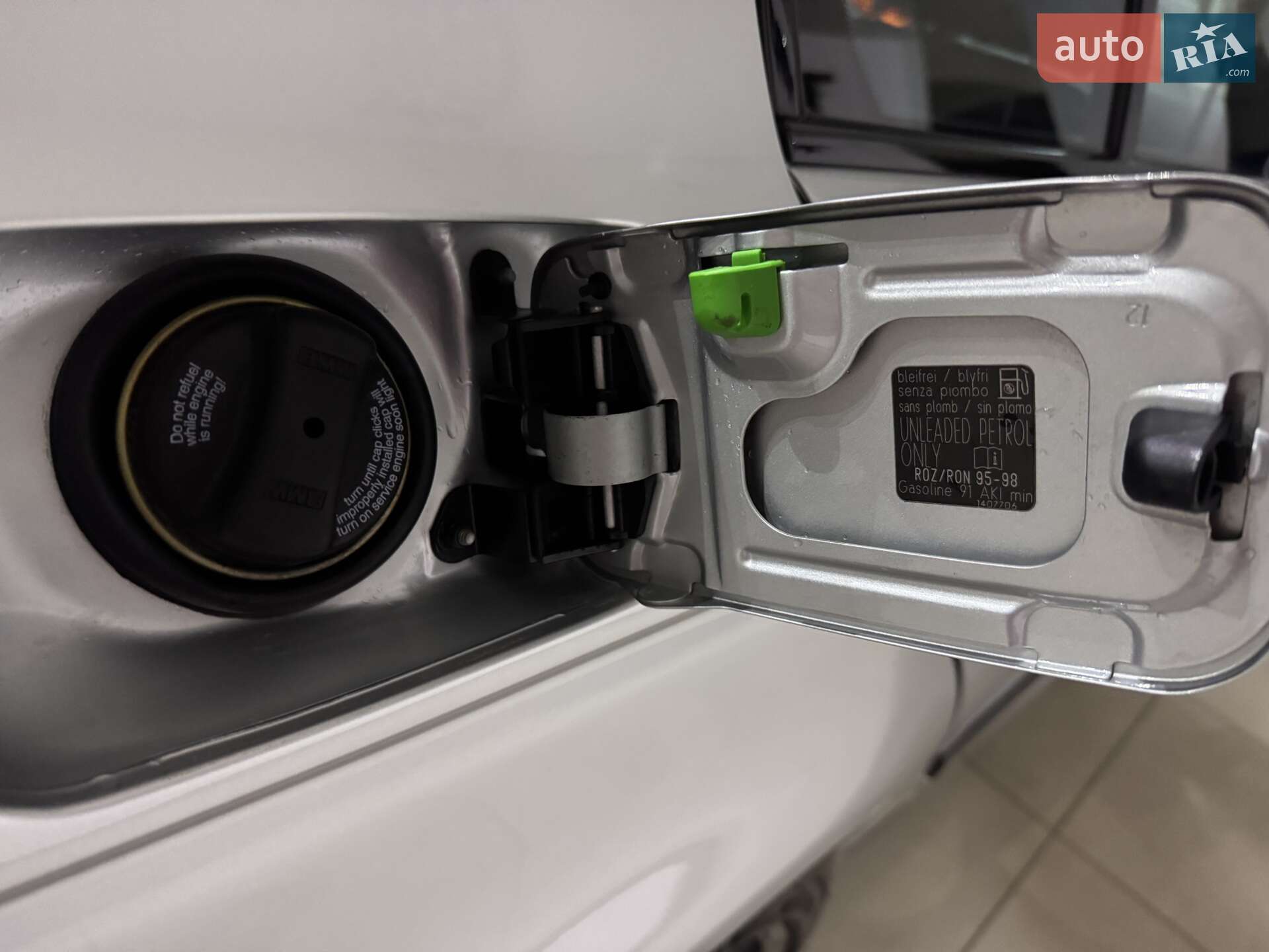 BMW M5 2002 VIN WBSDE93442CF91128 фото оголошення 30 з 100