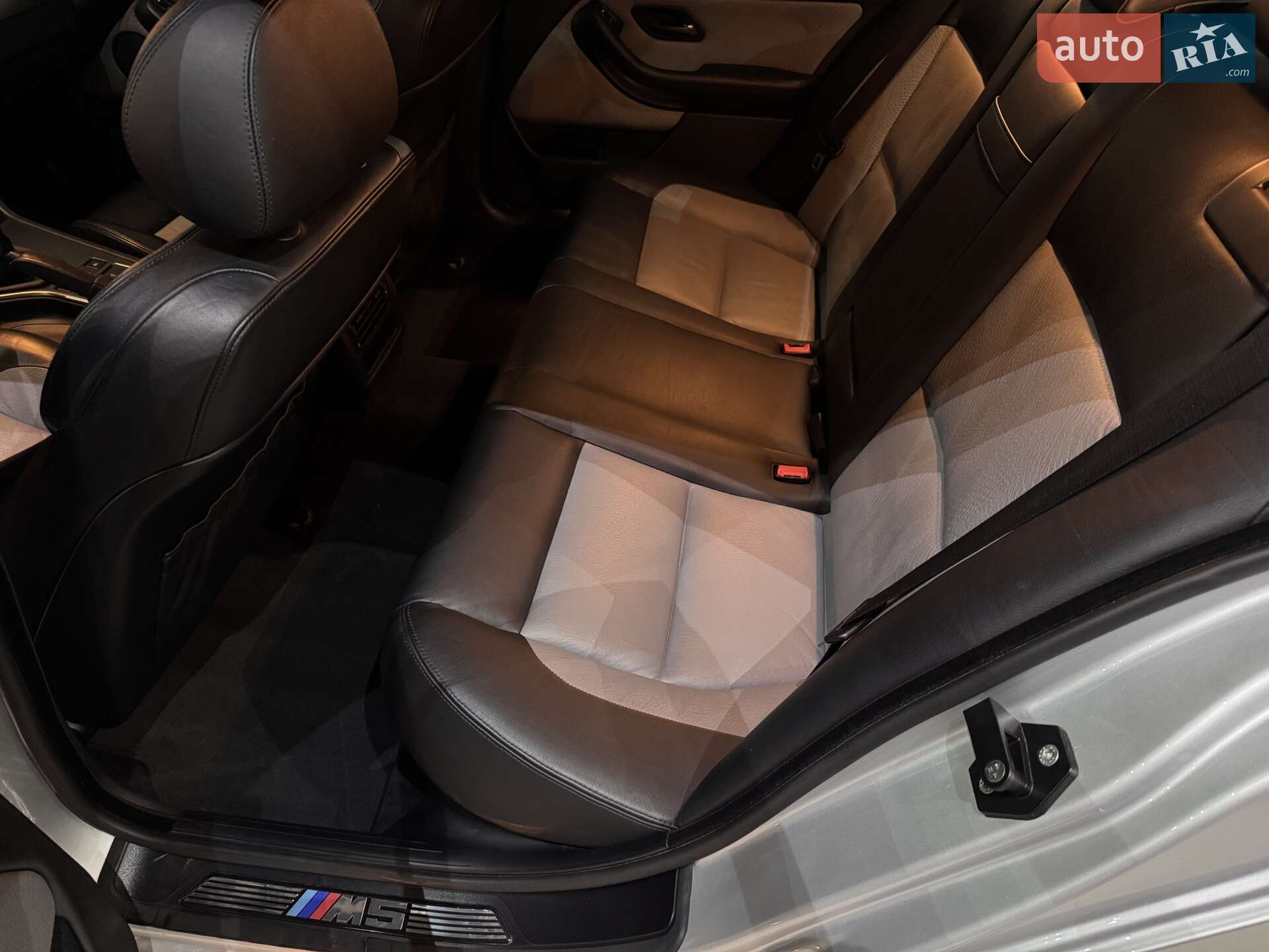 BMW M5 2002 VIN WBSDE93442CF91128 фото оголошення 93 з 100