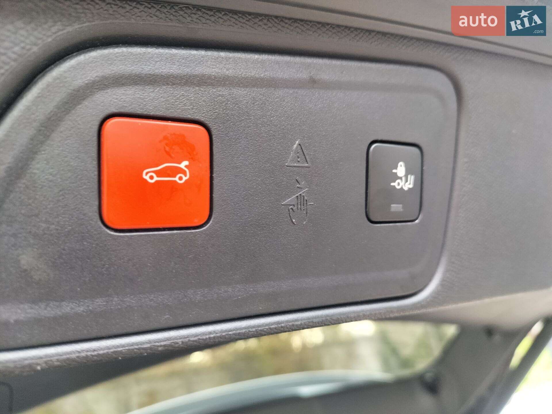 Peugeot 3008 2021 VIN VF3MCYHZUMS148684 фото оголошення 14 з 34