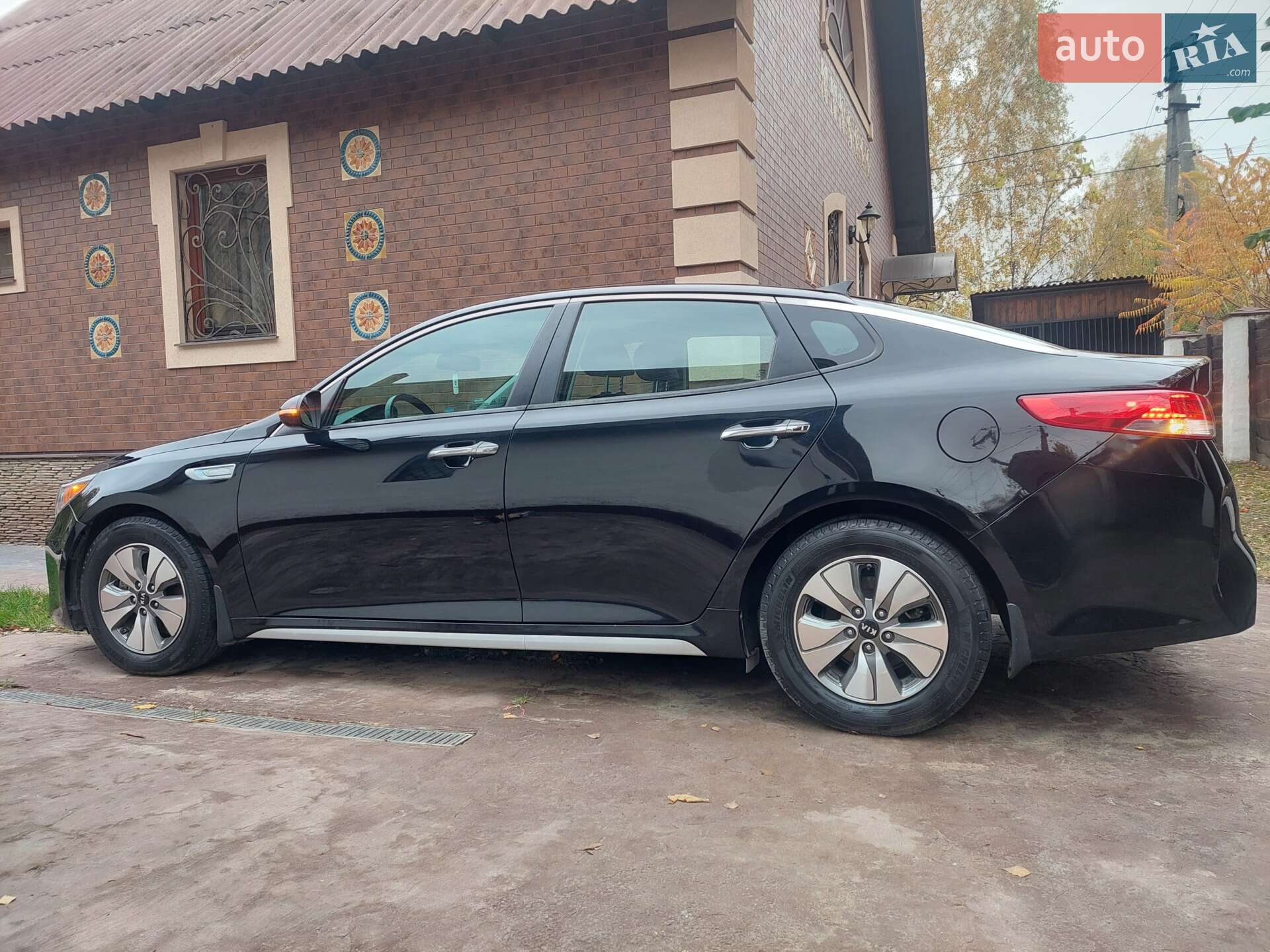 Kia Optima 2017 VIN KNAGT4LE9H5011563 фото оголошення 4 з 23