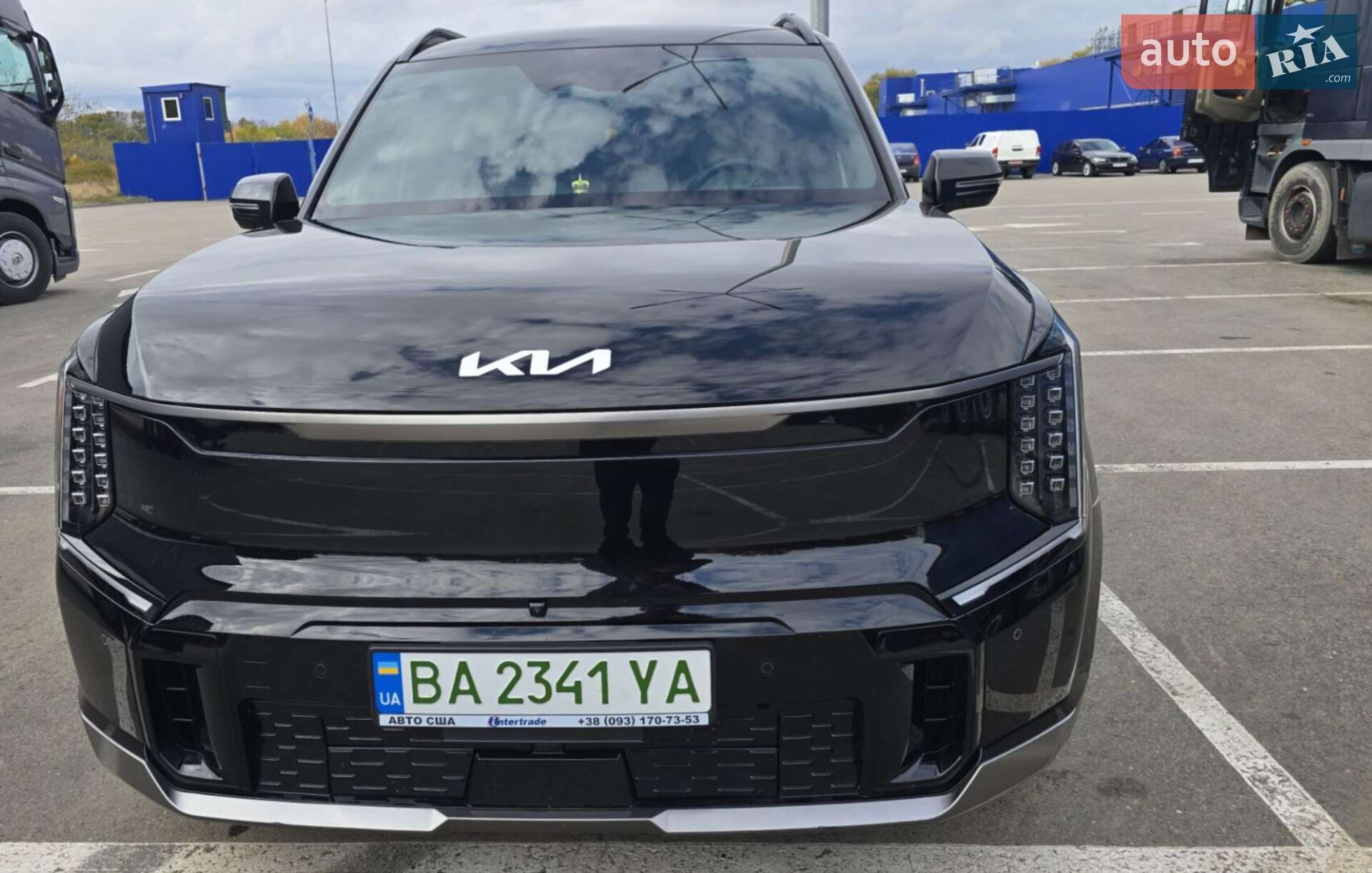 Kia EV9 2023 VIN KNDAEFS54R6026838 фото оголошення 10 з 113