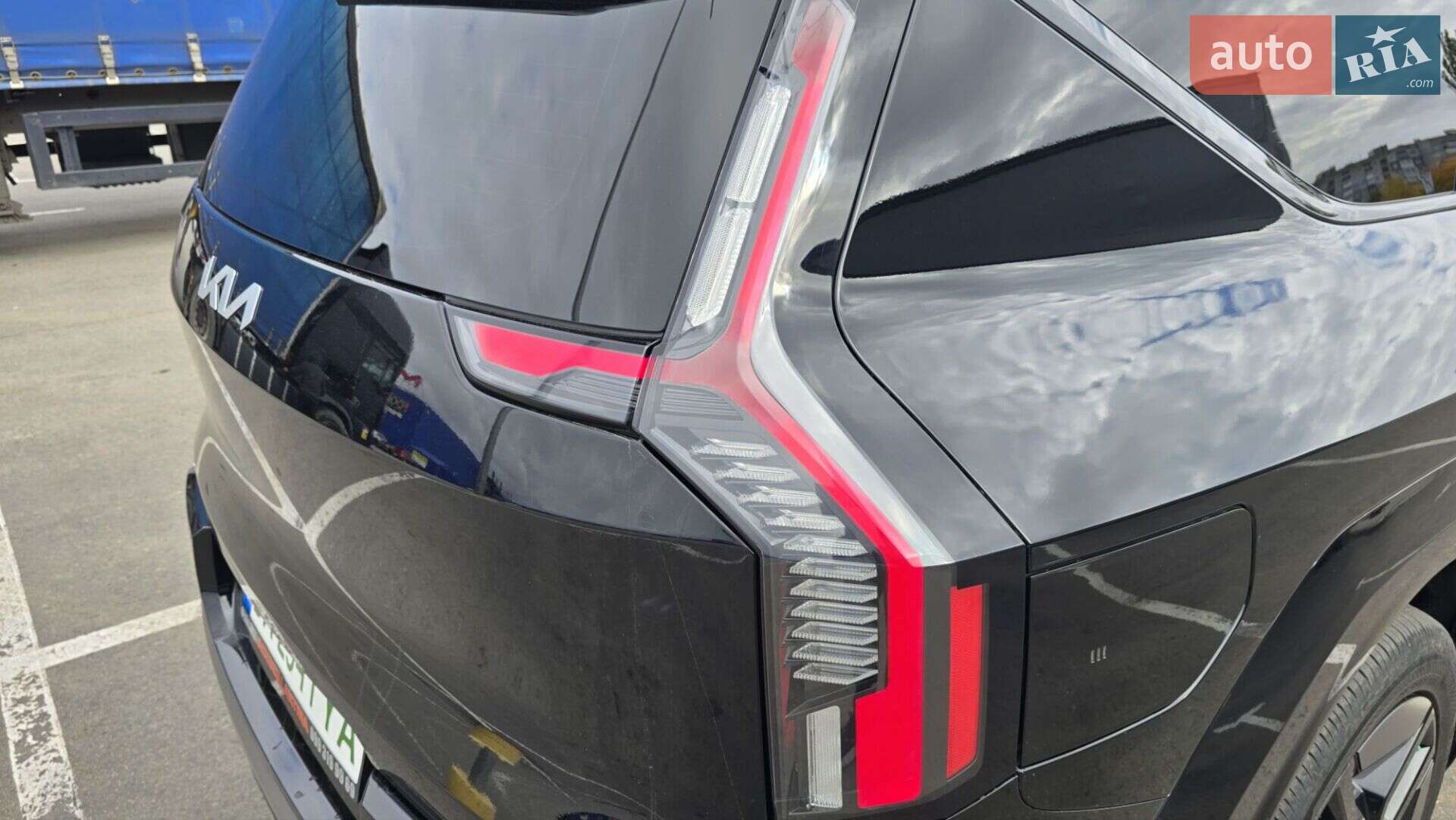 Kia EV9 2023 VIN KNDAEFS54R6026838 фото оголошення 20 з 113