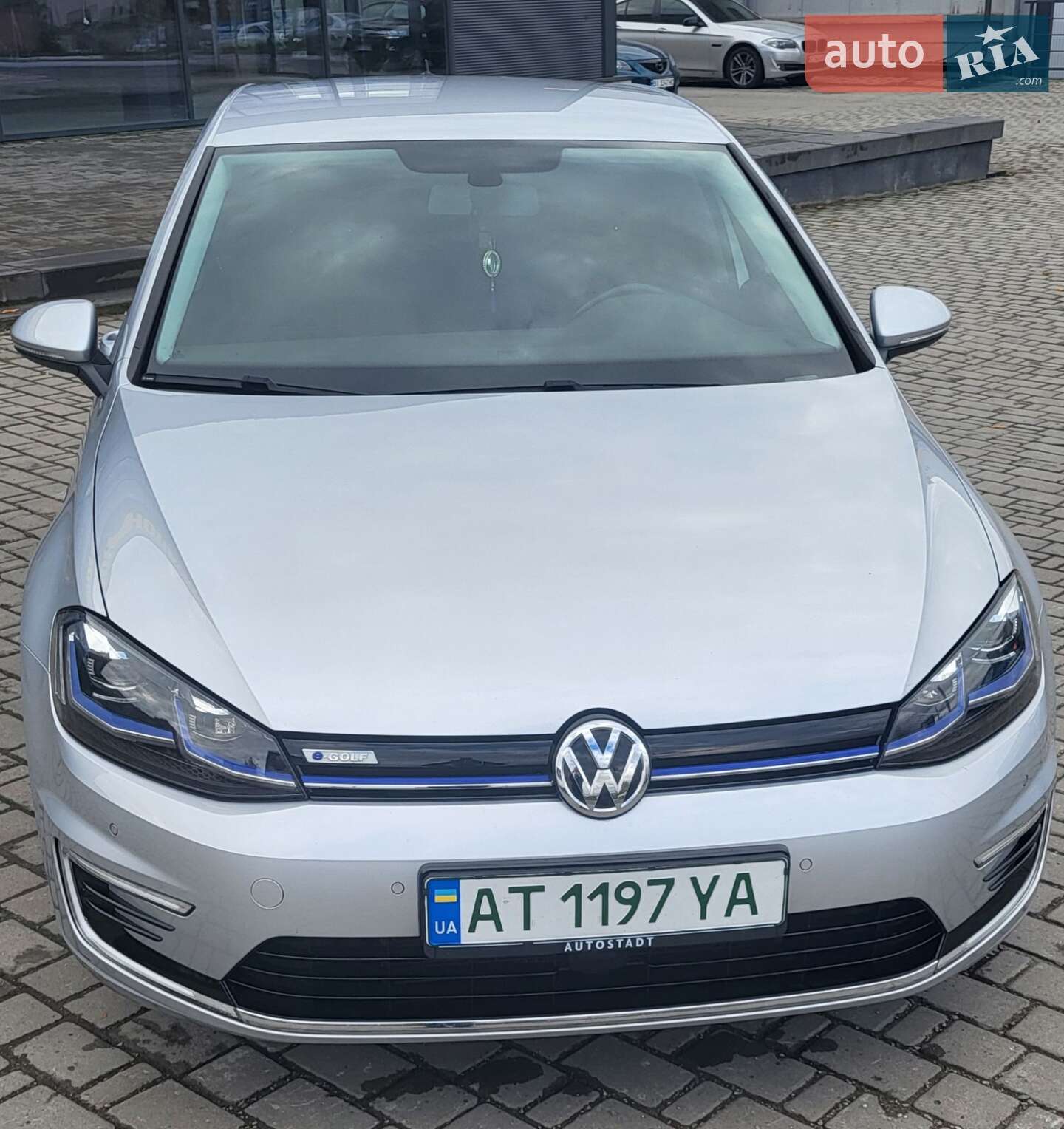Volkswagen e-Golf 2020 VIN WVWZZZAUZLW920520 фото оголошення 8 з 13