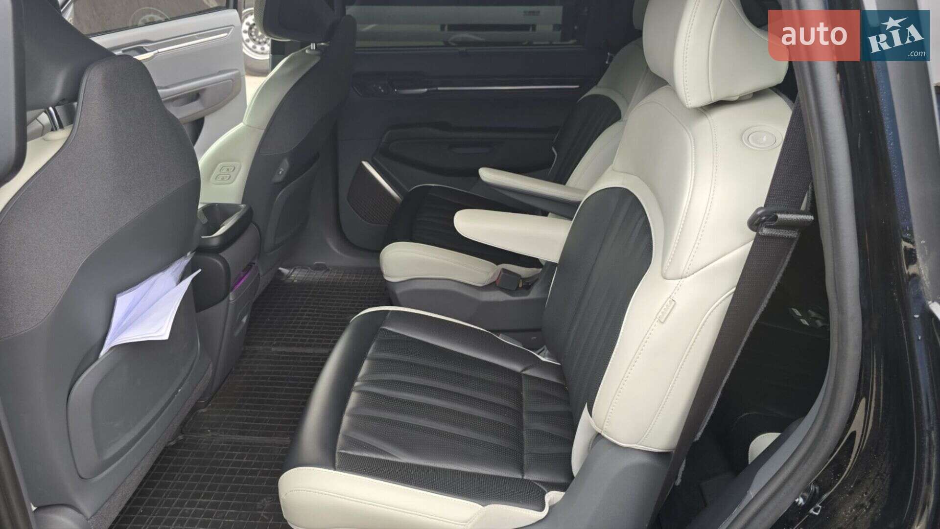 Kia EV9 2023 VIN KNDAEFS54R6026838 фото оголошення 68 з 113