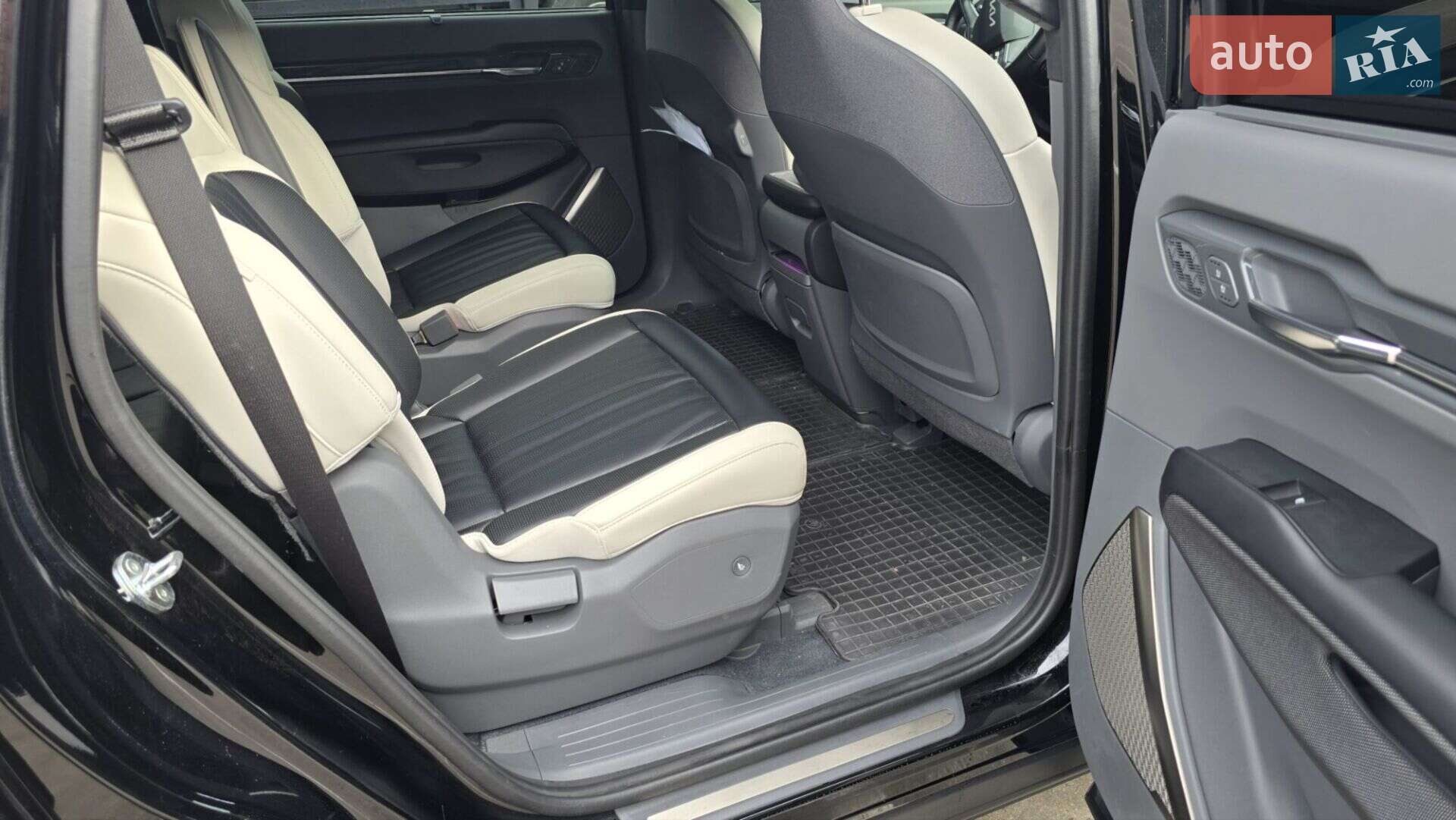 Kia EV9 2023 VIN KNDAEFS54R6026838 фото оголошення 86 з 113