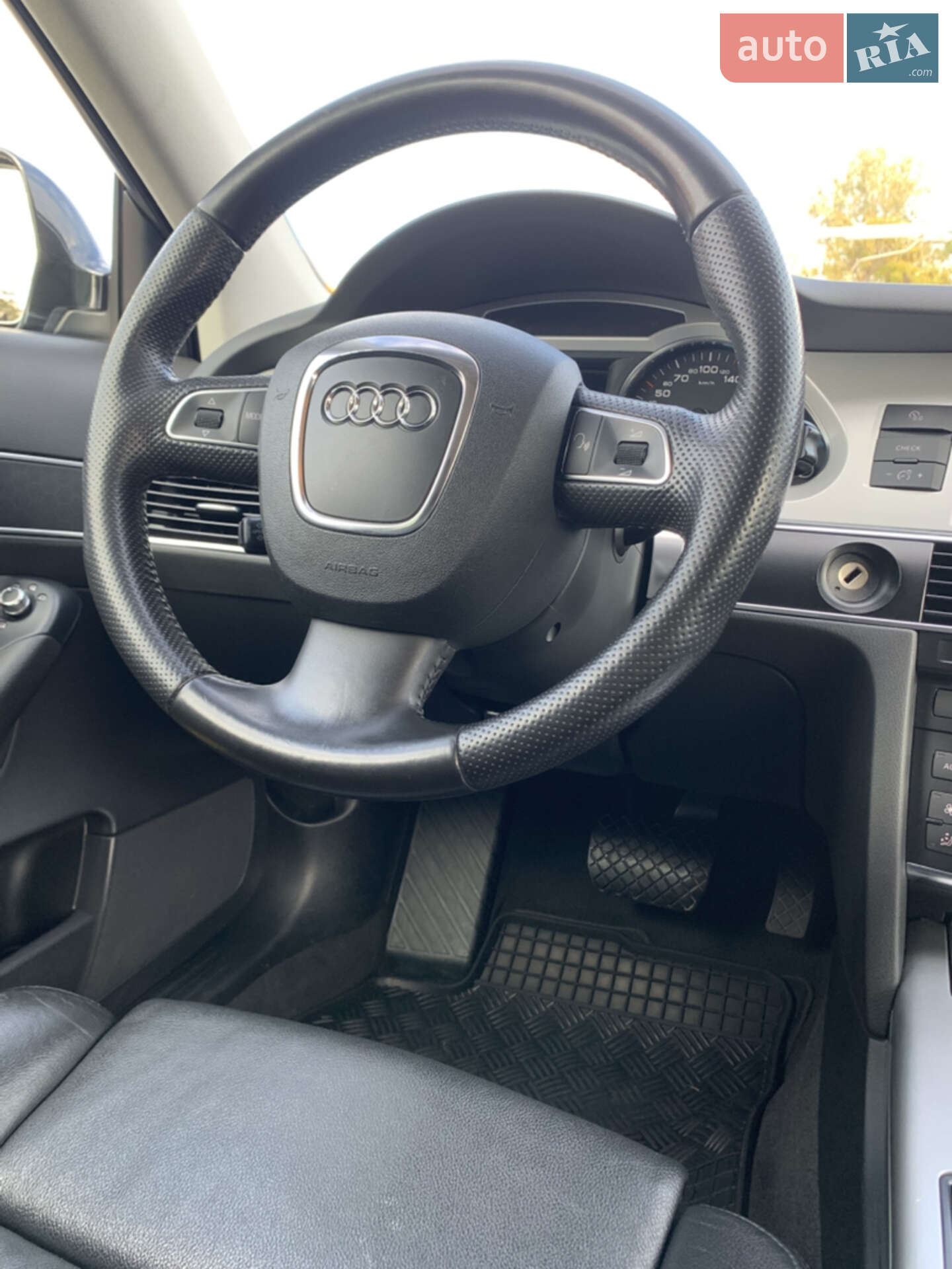 Audi A6 2011 VIN WAUZZZ4FXBN084282 фото оголошення 12 з 15