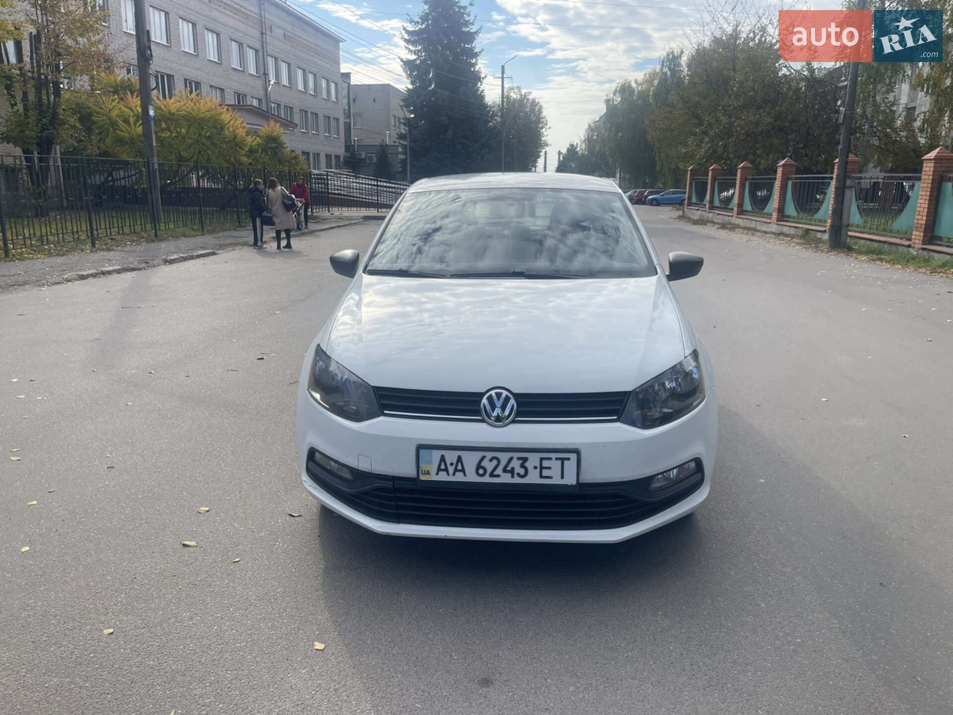 Volkswagen Polo 2016 VIN WVWZZZ6RZGY134808 фото оголошення 5 з 16