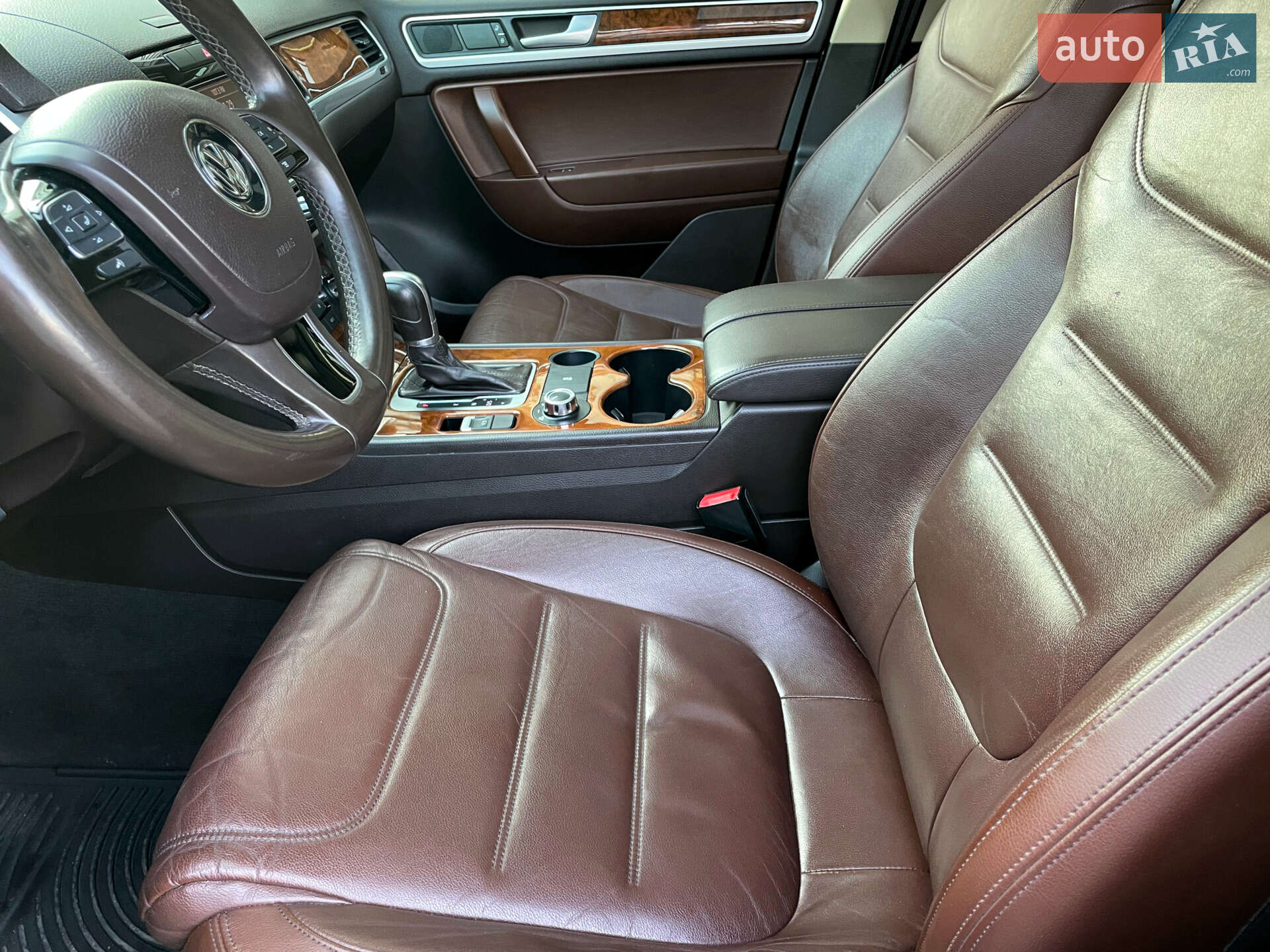 Volkswagen Touareg 2013 VIN WVGEF9BP9DD010667 фото оголошення 19 з 103