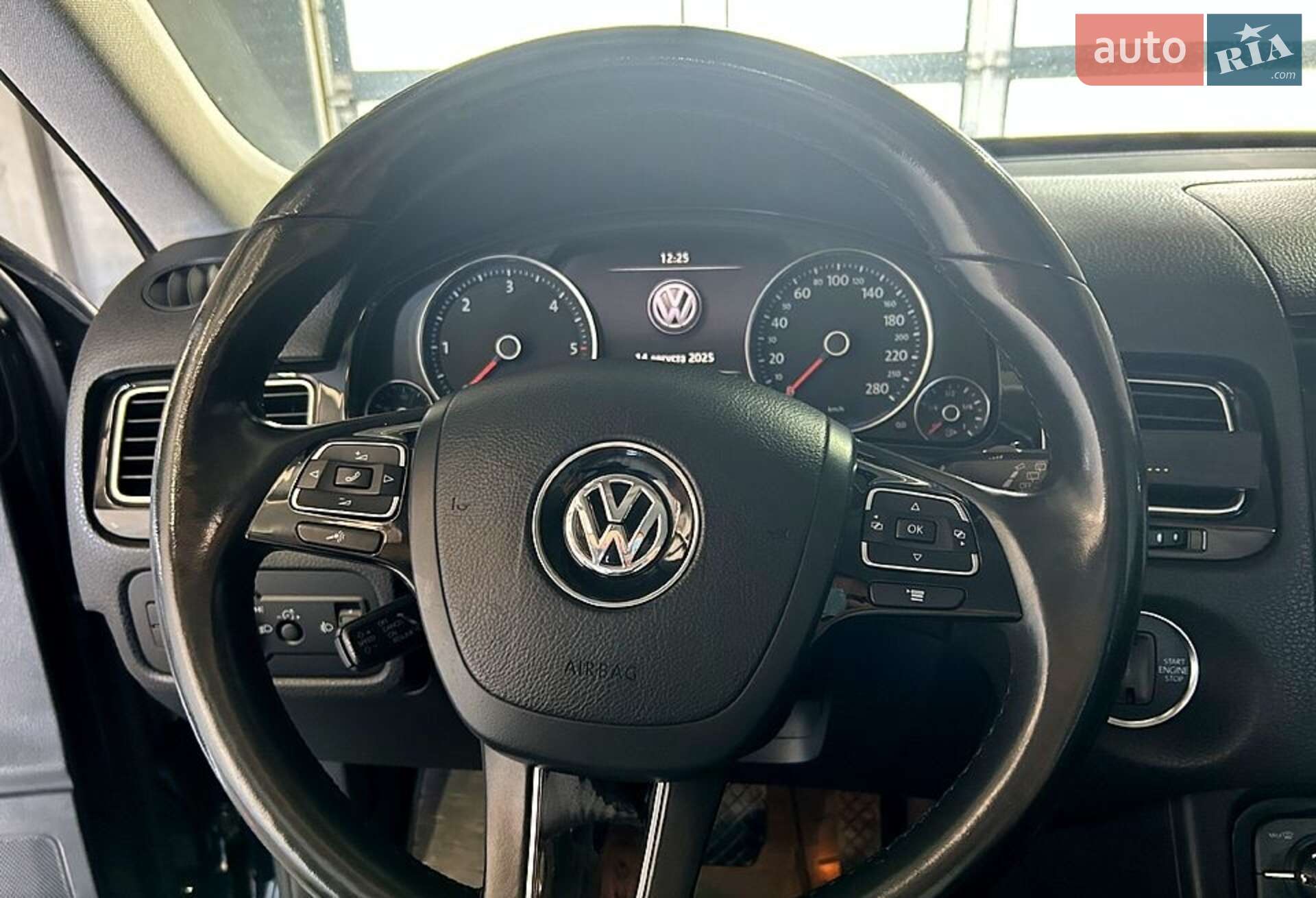 Volkswagen Touareg 2012 VIN WVGZZZ7PZDD010401 фото оголошення 4 з 8