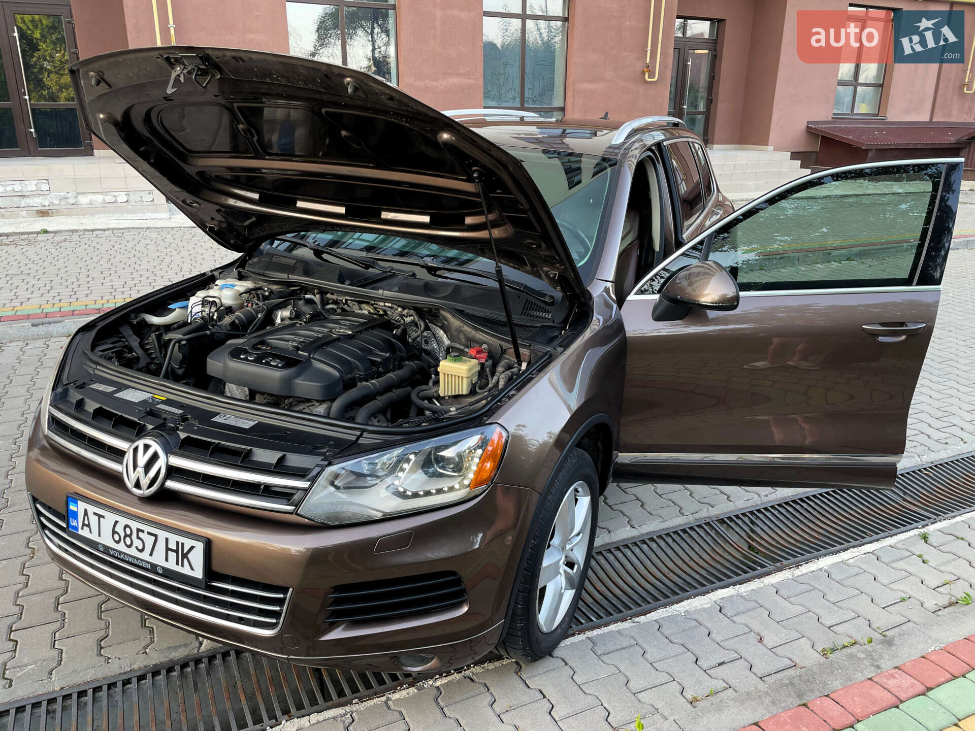 Volkswagen Touareg 2013 VIN WVGEF9BP9DD010667 фото оголошення 78 з 103