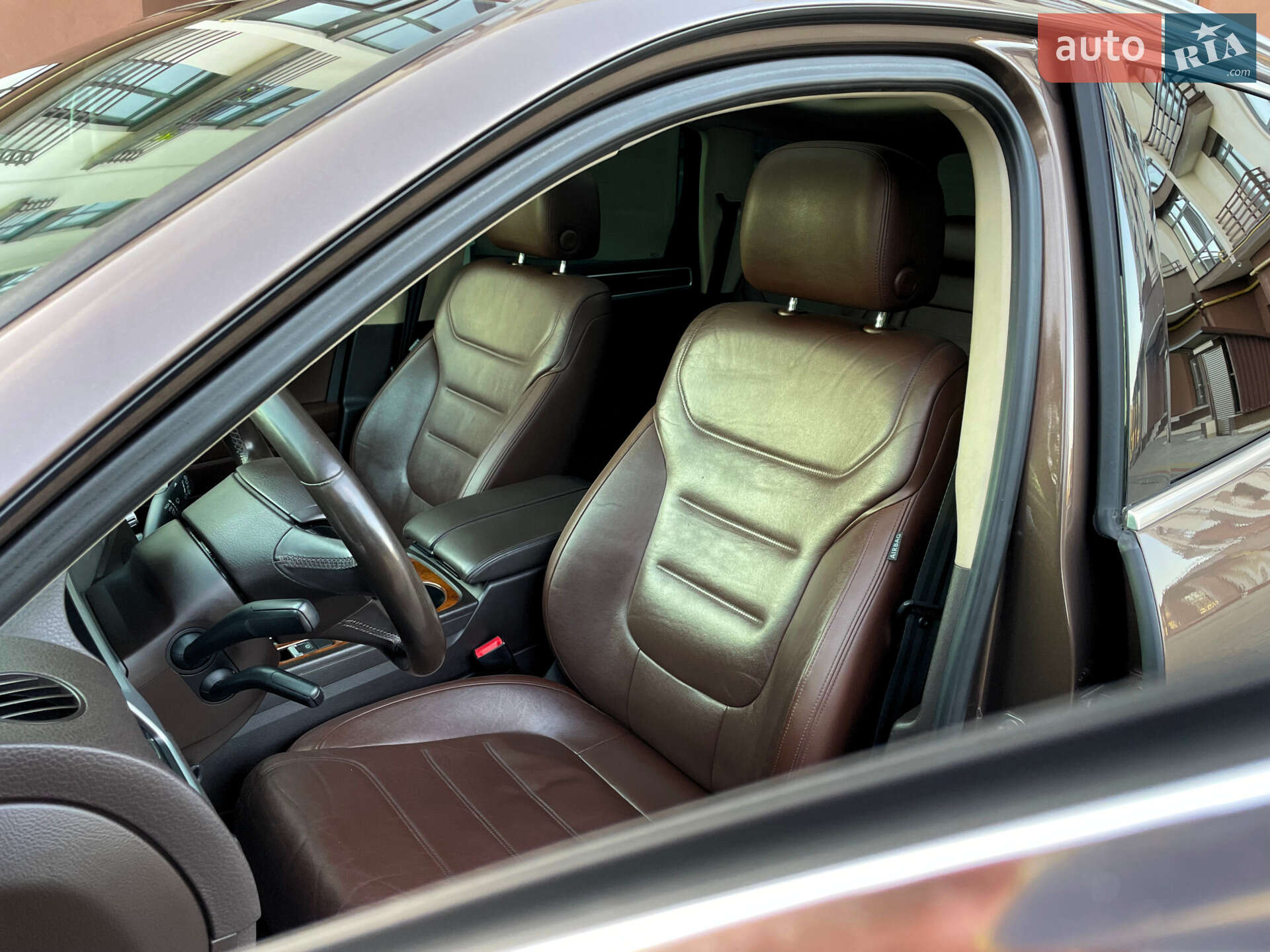 Volkswagen Touareg 2013 VIN WVGEF9BP9DD010667 фото оголошення 86 з 103