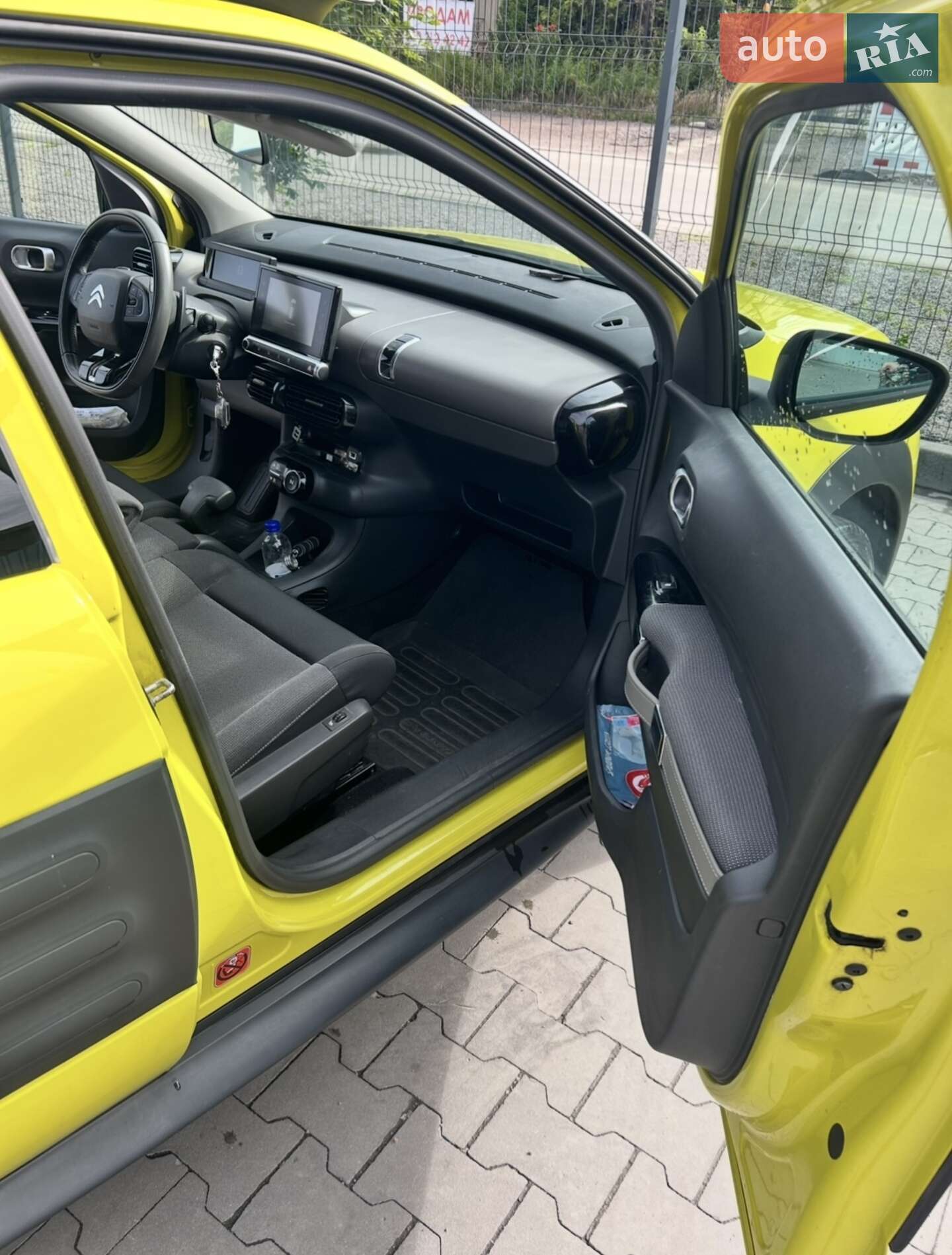 Citroen C4 Cactus 2018 VIN VF70PHMZBJE505774 фото оголошення 12 з 24