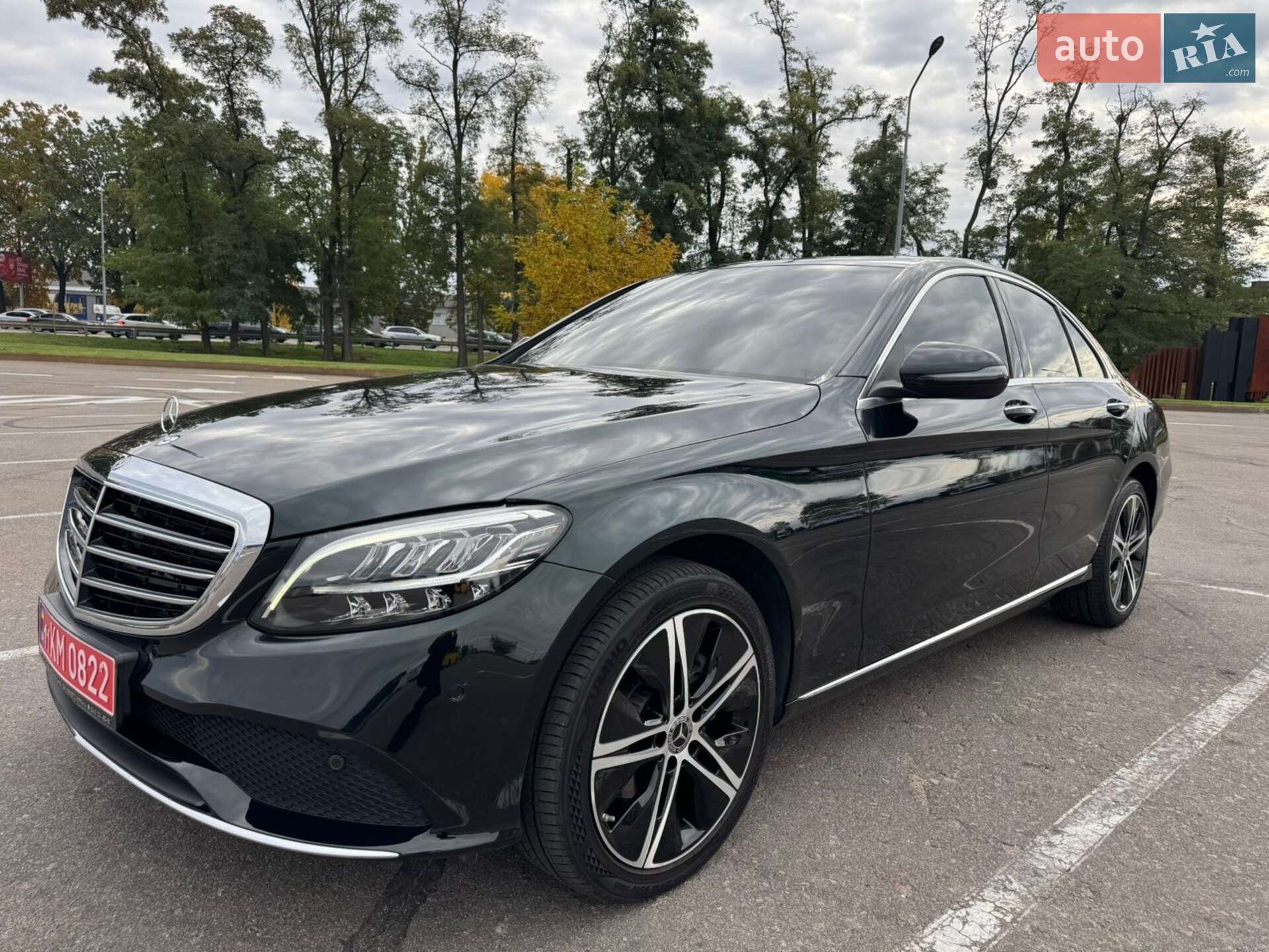 Mercedes-Benz C-Class 2019 VIN WDDWF1FB1KR437663 фото оголошення 8 з 45