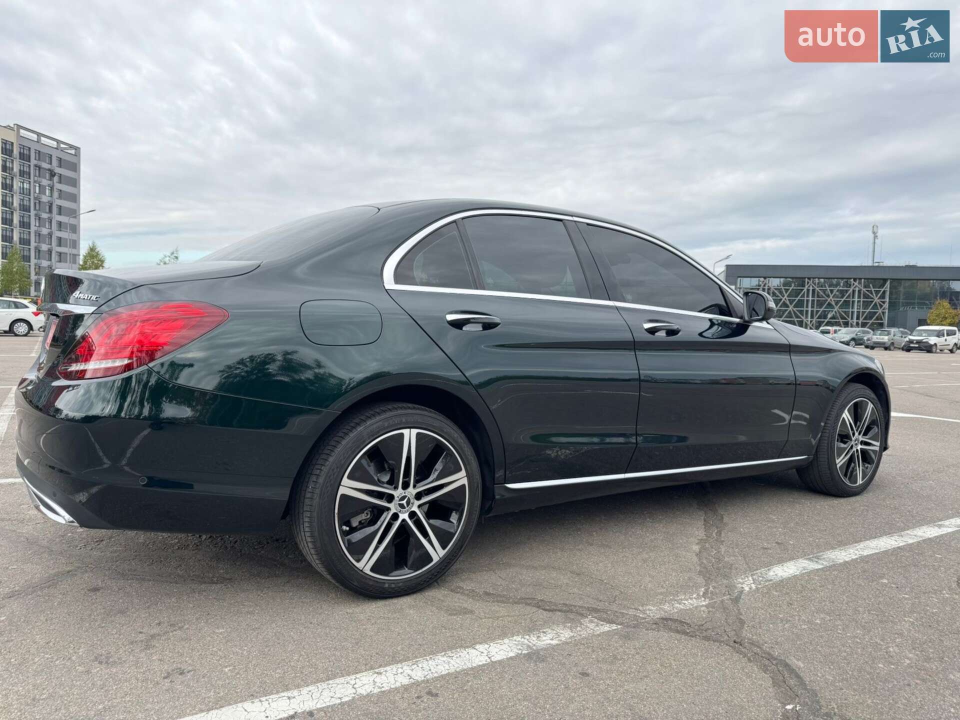 Mercedes-Benz C-Class 2019 VIN WDDWF1FB1KR437663 фото оголошення 9 з 45