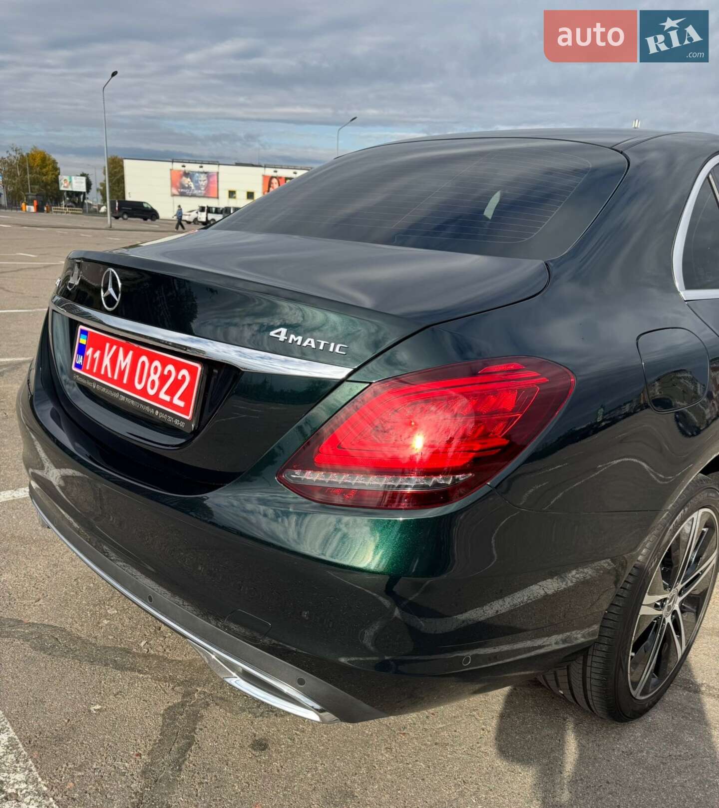 Mercedes-Benz C-Class 2019 VIN WDDWF1FB1KR437663 фото оголошення 12 з 45