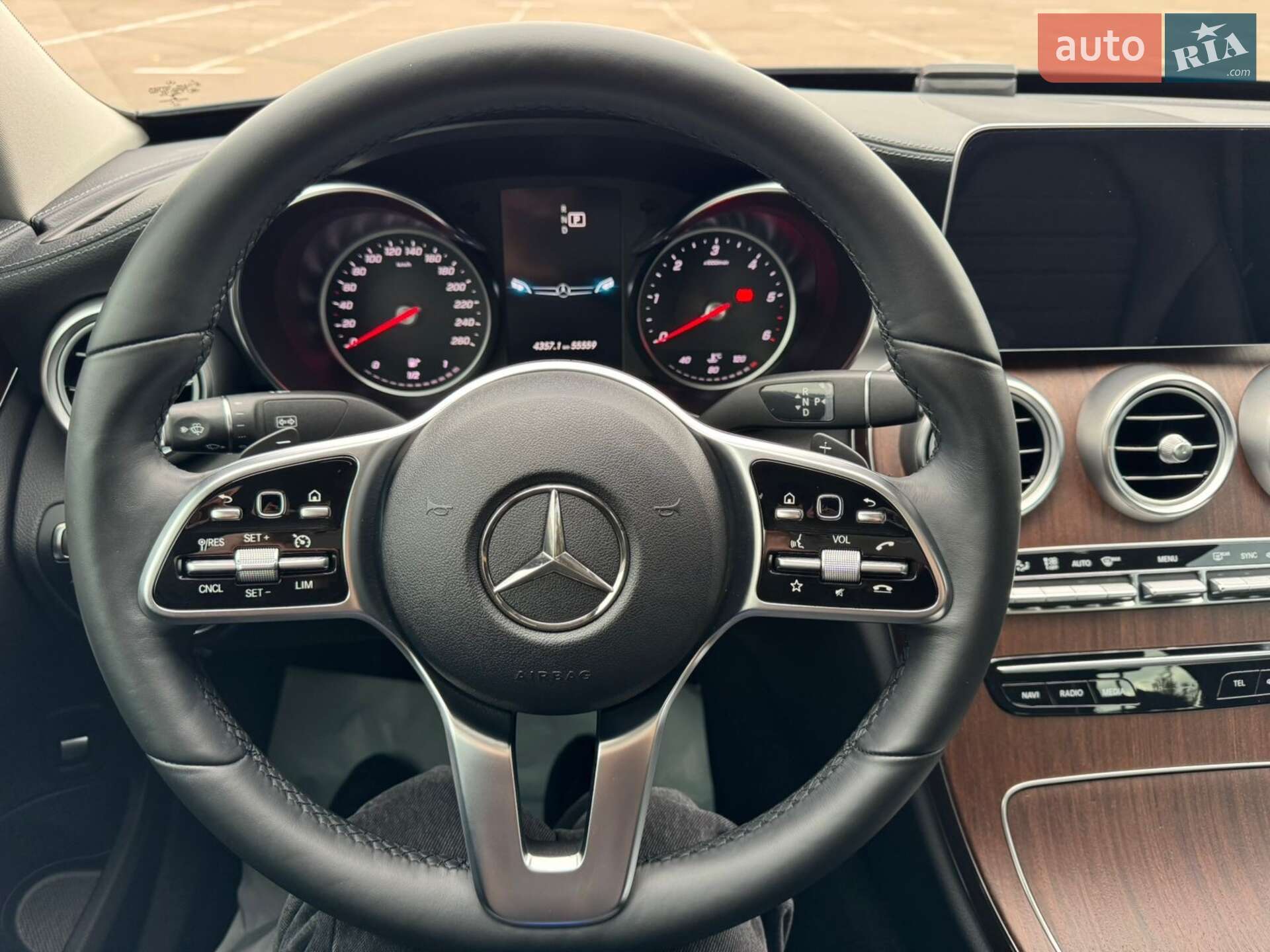 Mercedes-Benz C-Class 2019 VIN WDDWF1FB1KR437663 фото оголошення 22 з 45