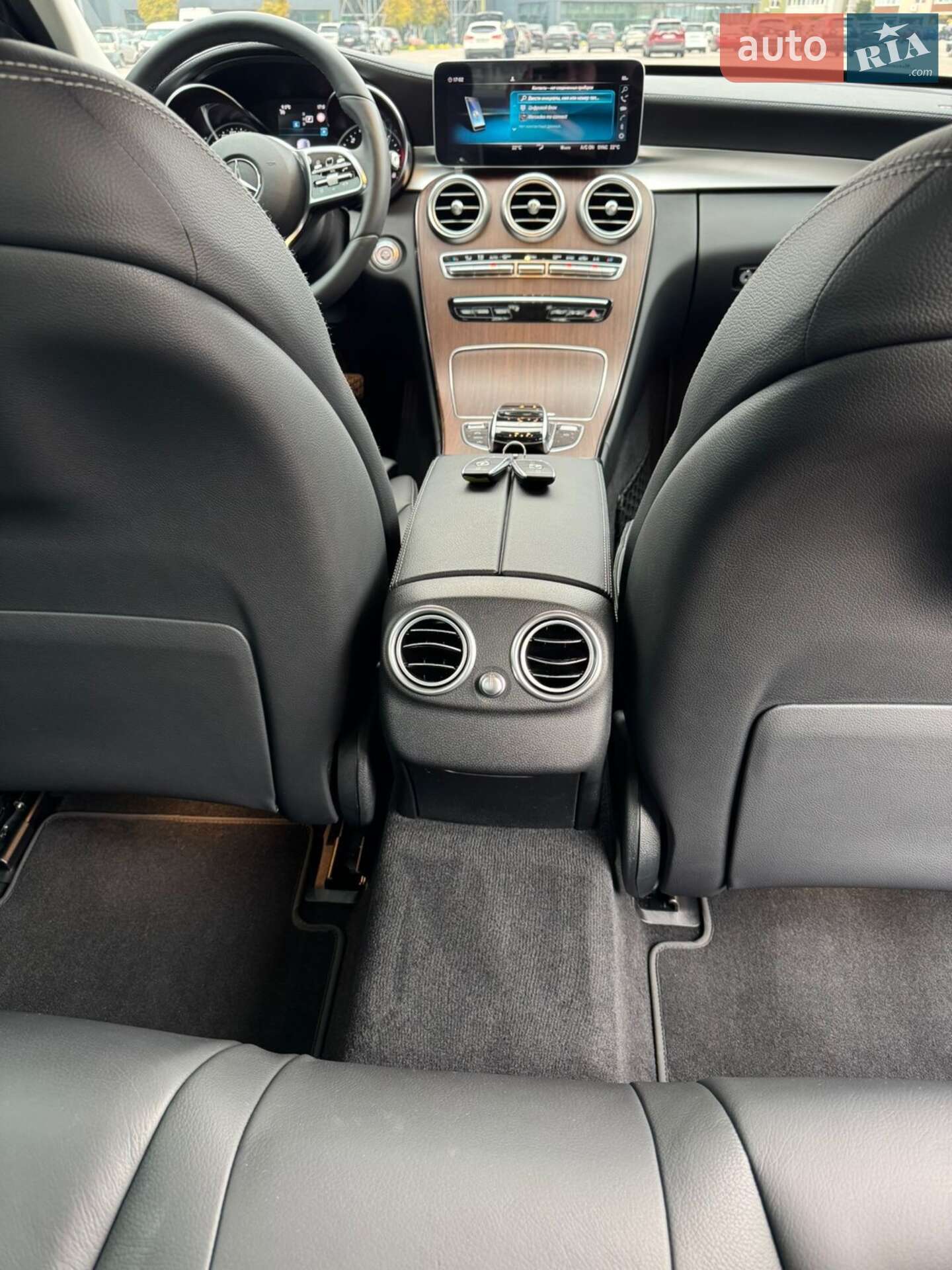 Mercedes-Benz C-Class 2019 VIN WDDWF1FB1KR437663 фото оголошення 38 з 45