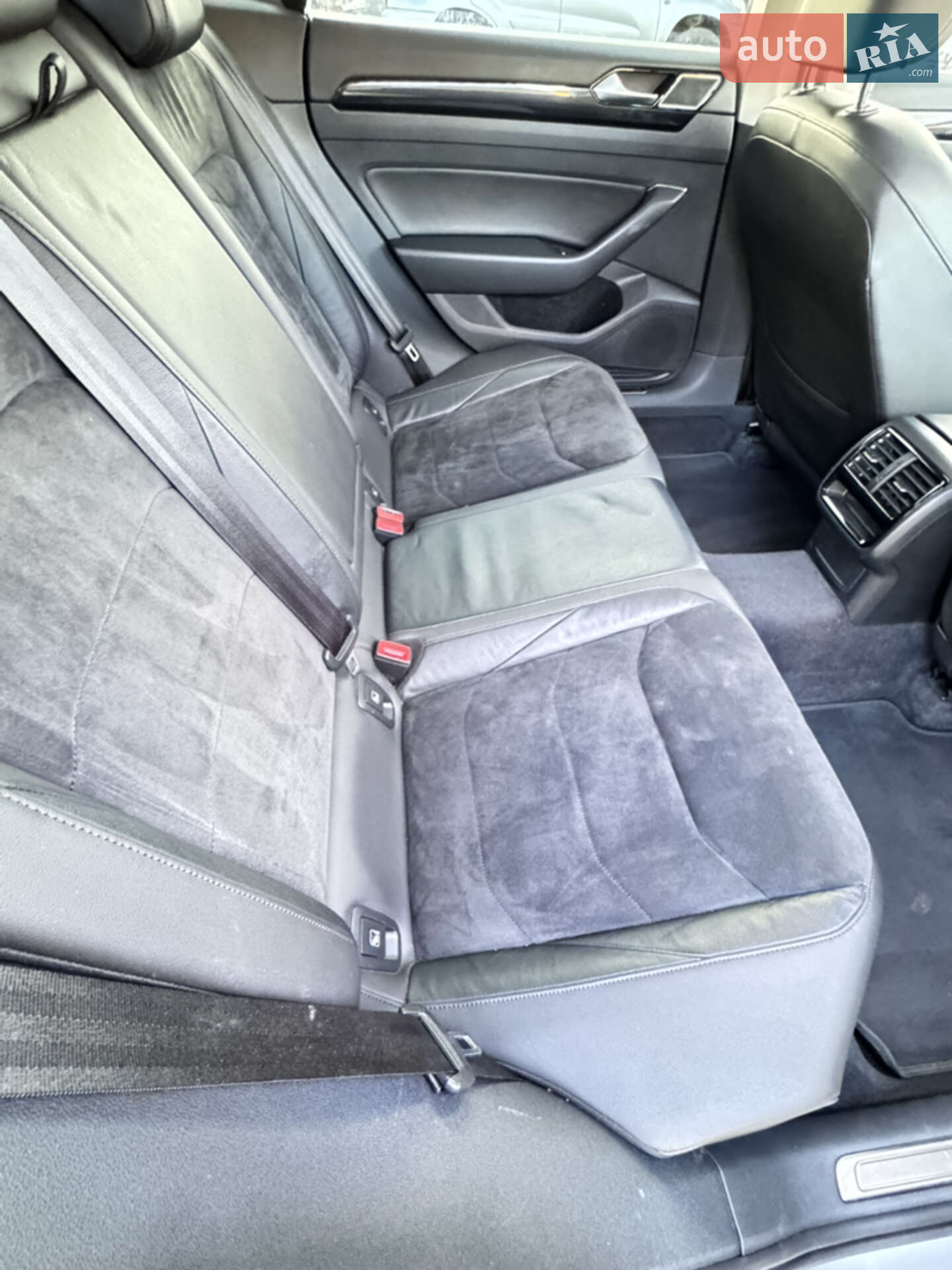 Volkswagen Arteon 2018 VIN WVWZZZ3HZJE517182 фото оголошення 19 з 20